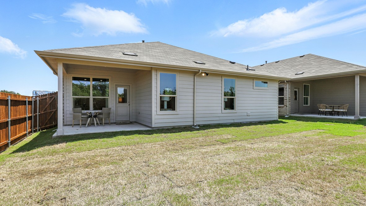 612 HARVEY Street, Grandview, TX, 76050
