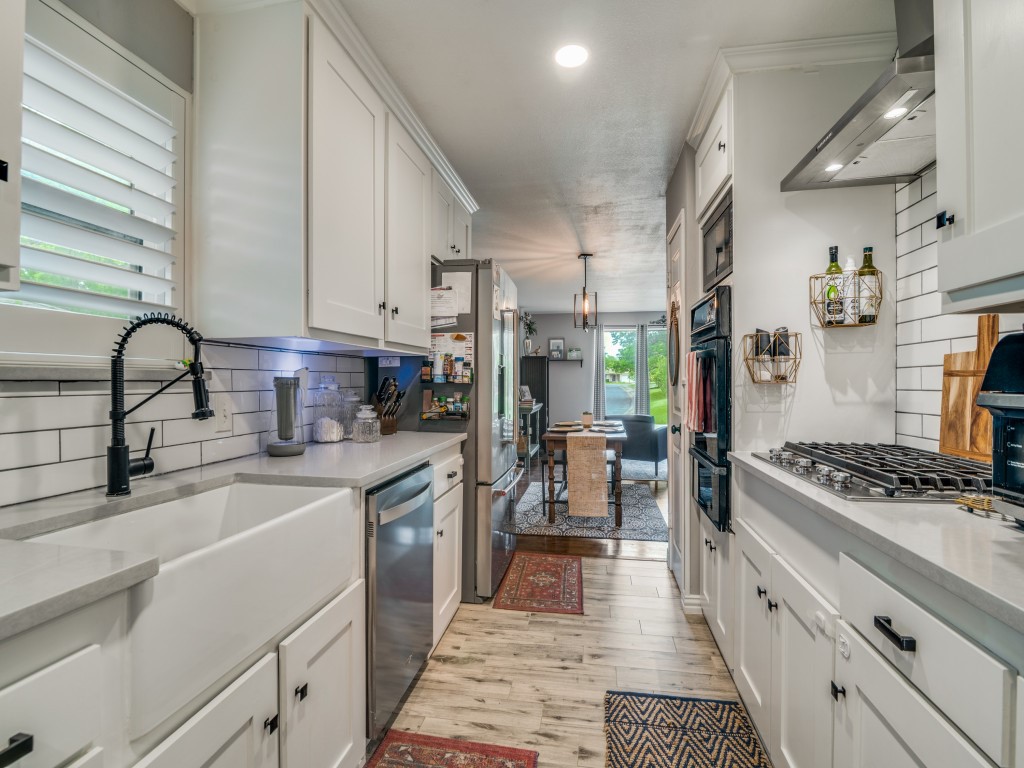 2505 Fenestra Drive, Dallas, TX, 75228
