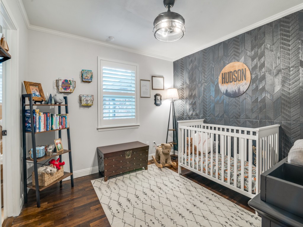 2505 Fenestra Drive, Dallas, TX, 75228