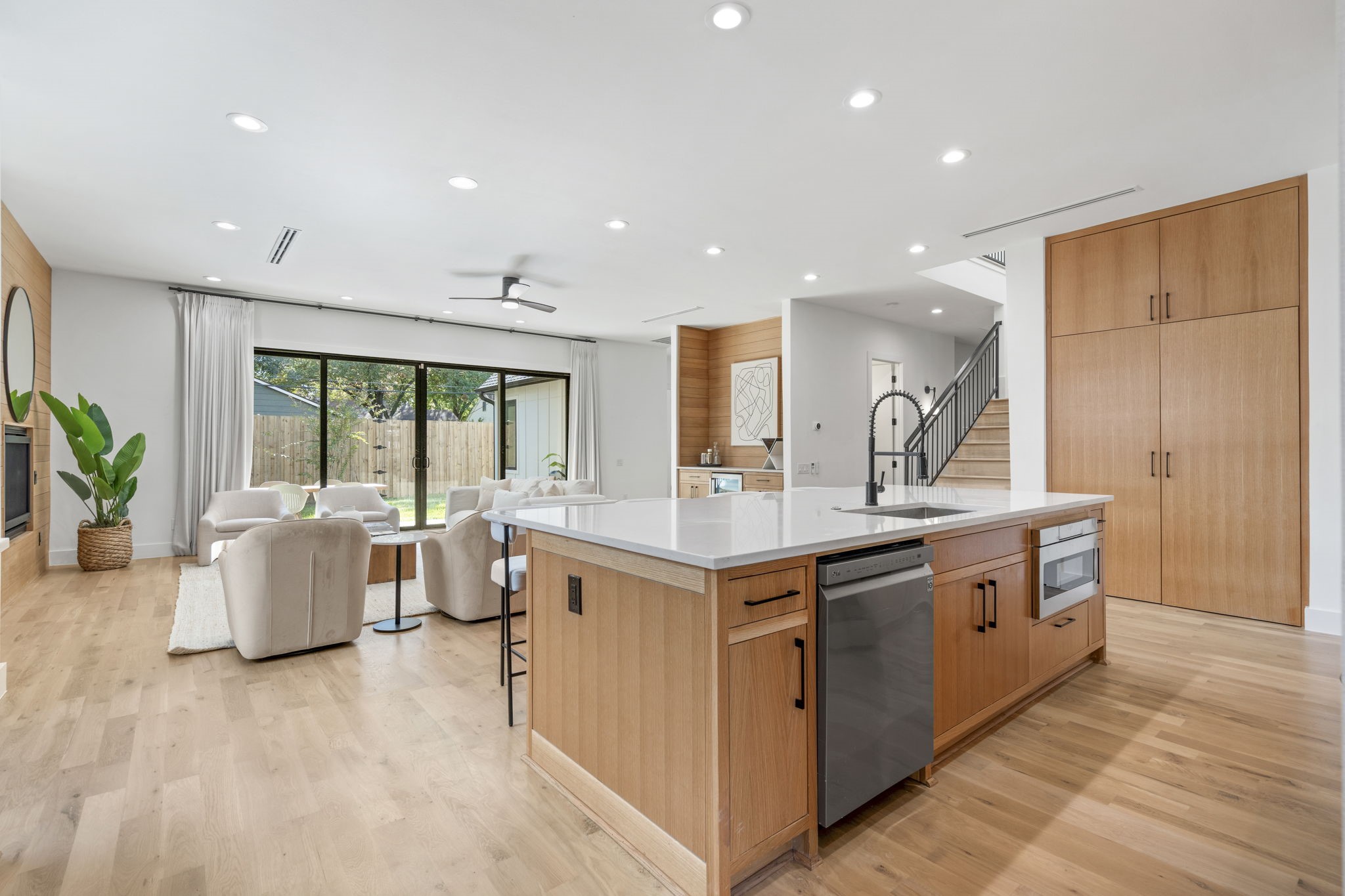 6008 Kenwood Avenue, Dallas, TX, 75206