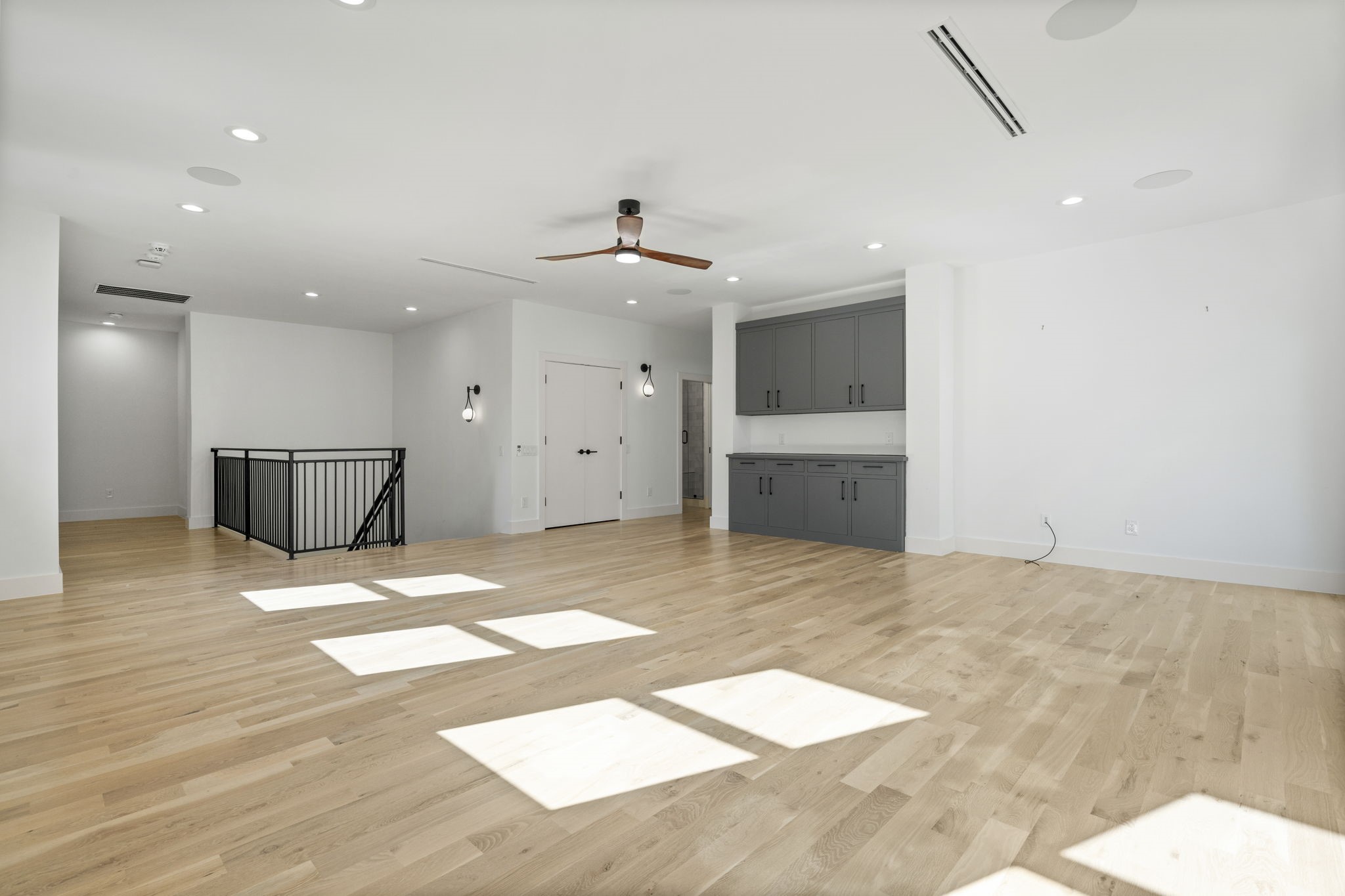 6008 Kenwood Avenue, Dallas, TX, 75206