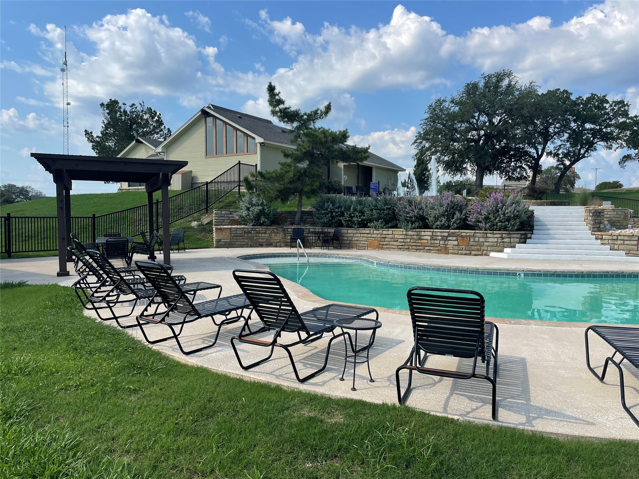 19116 White Bluff Drive, Whitney, TX, 76692