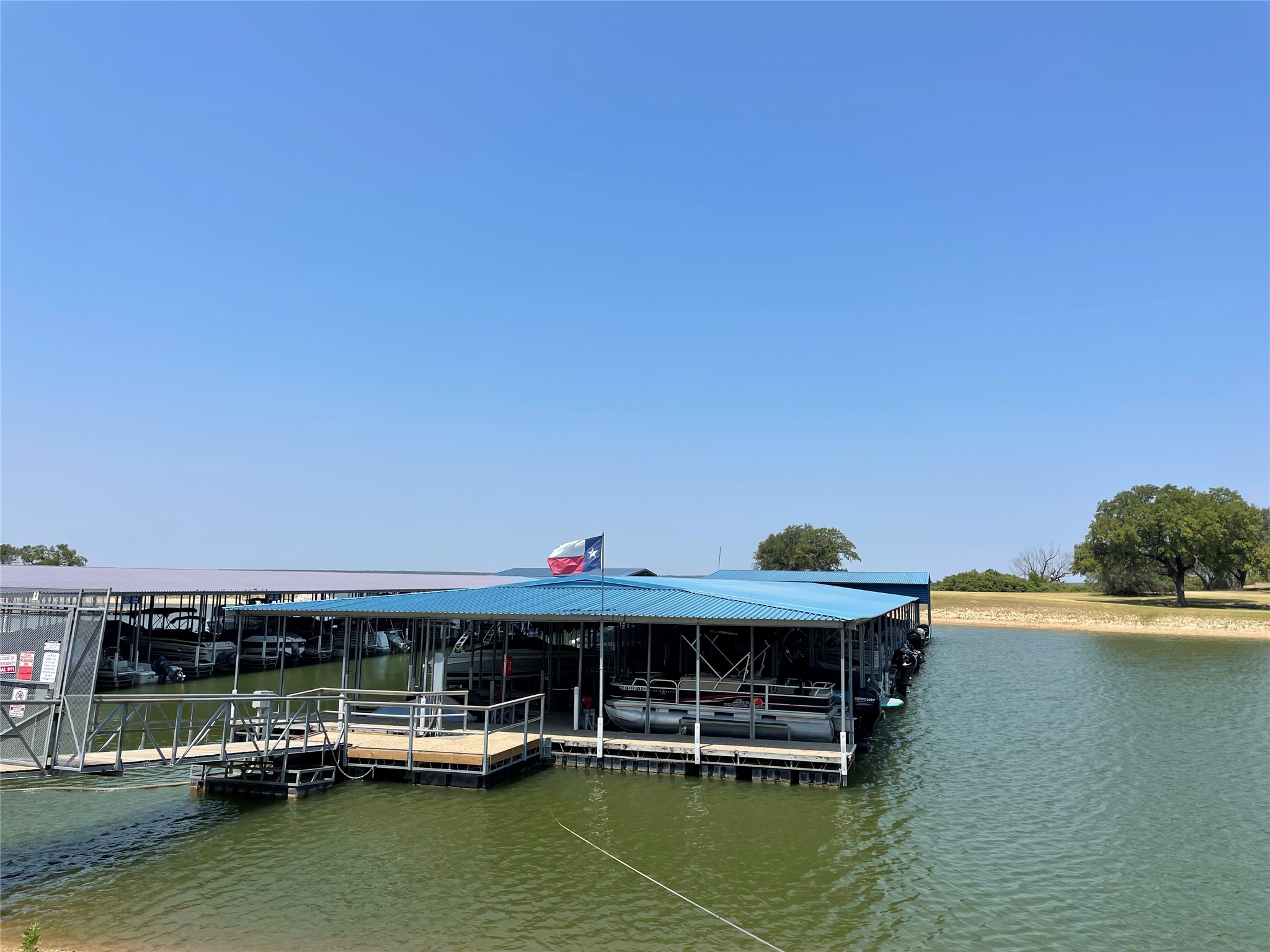 7064 Golf Drive, Whitney, TX, 76692