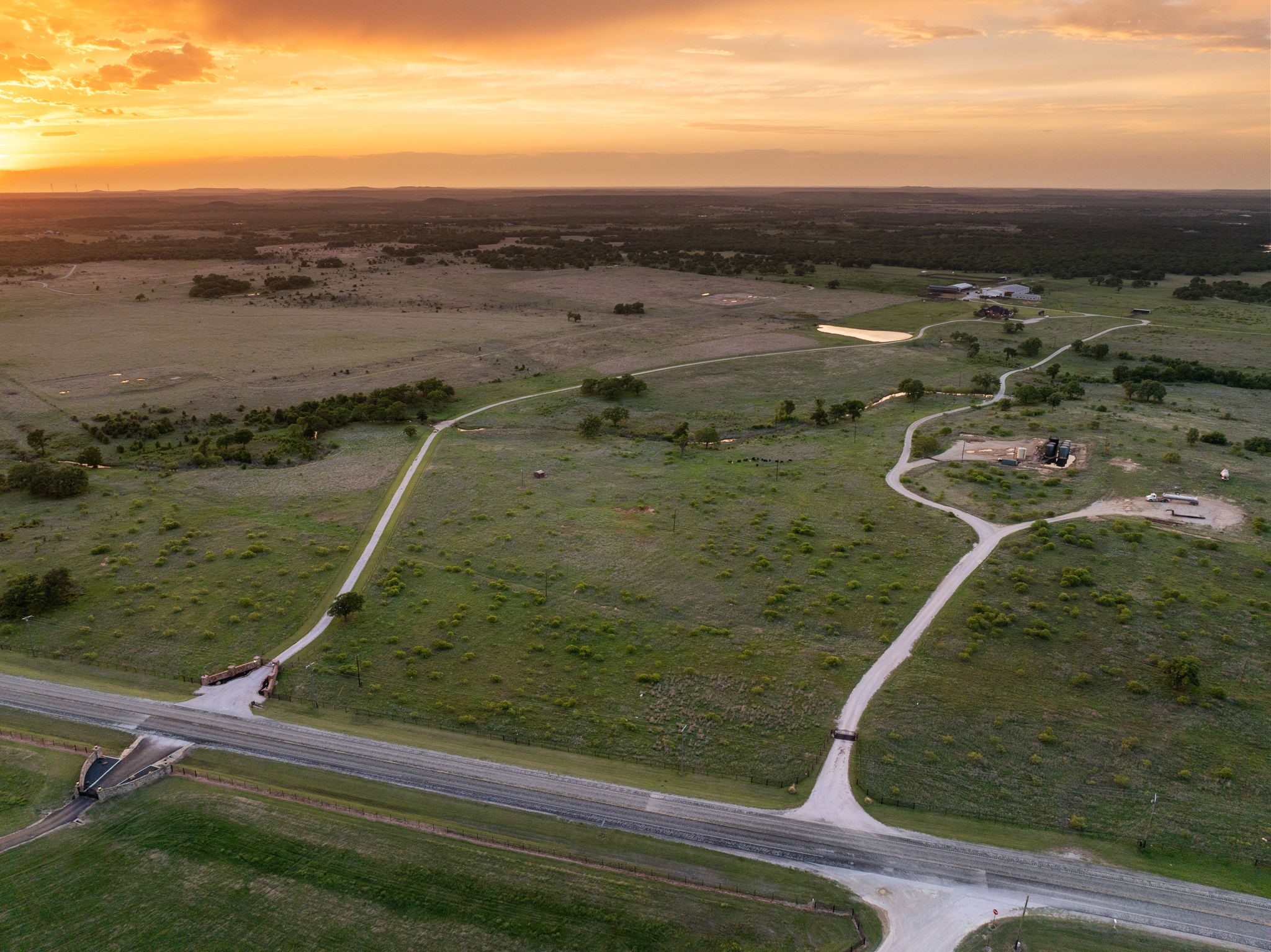 2454 380 W State Highway, Jacksboro, TX, 76458