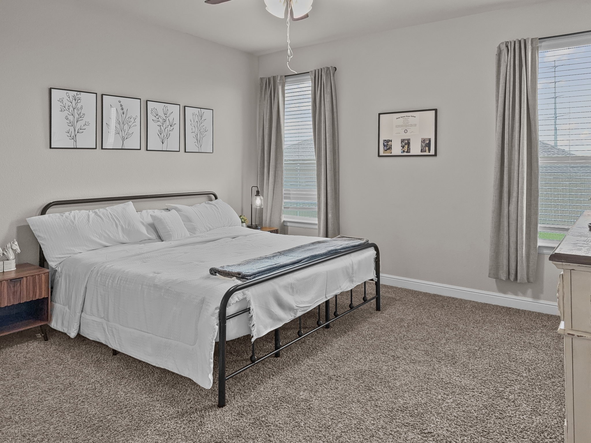 200 Tanager Drive, Rhome, TX, 76078