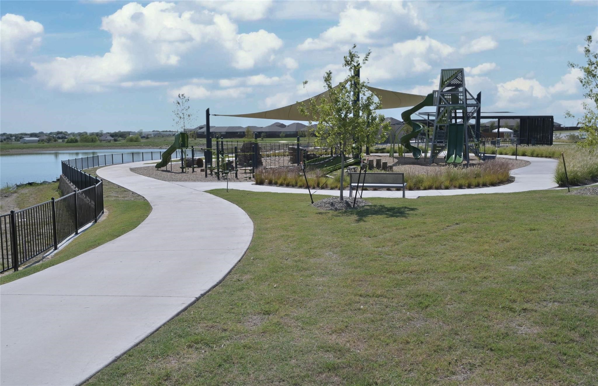 200 Tanager Drive, Rhome, TX, 76078