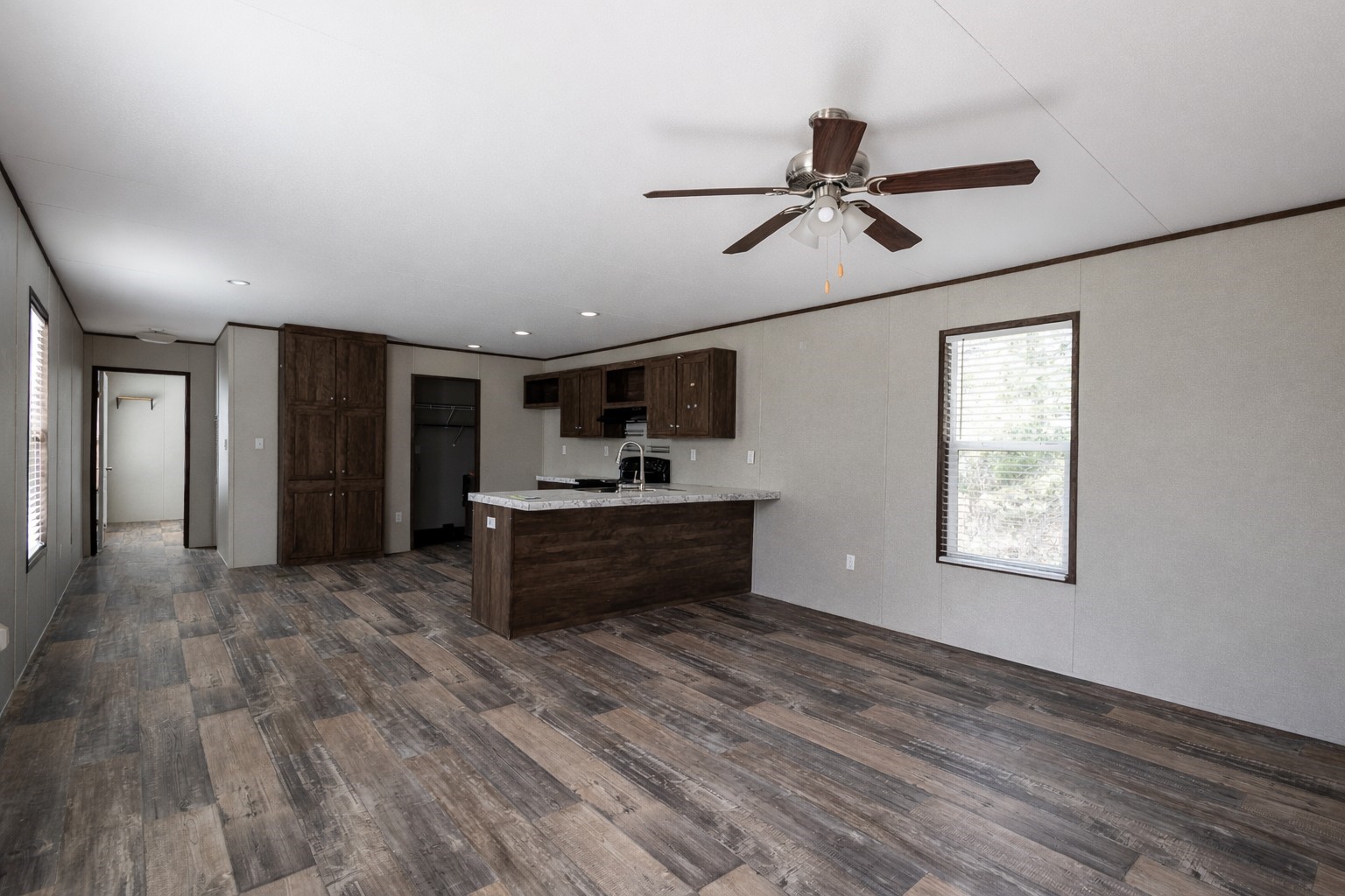 336 N Cherokee Shores Drive, Mabank, TX, 75156