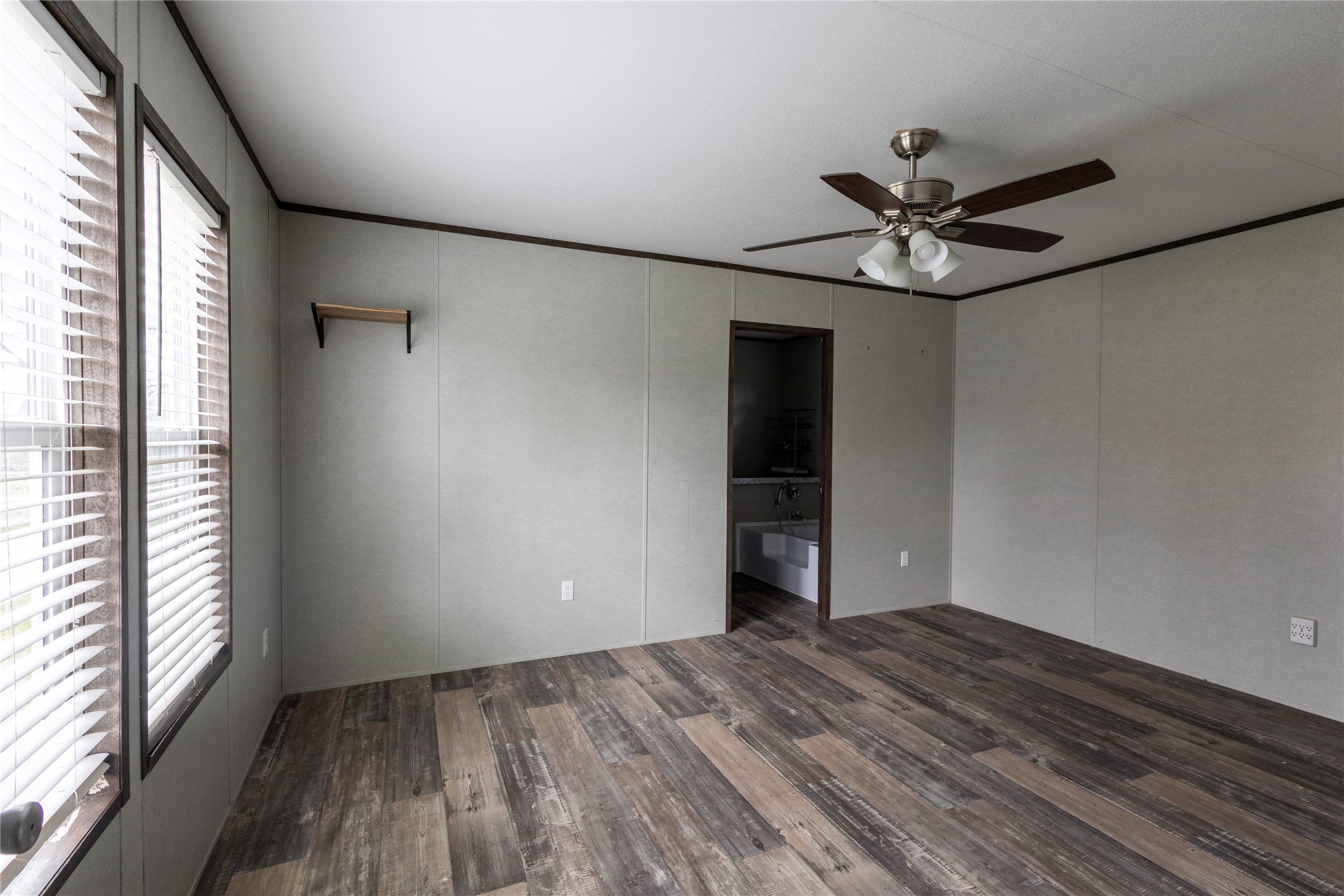 336 N Cherokee Shores Drive, Mabank, TX, 75156