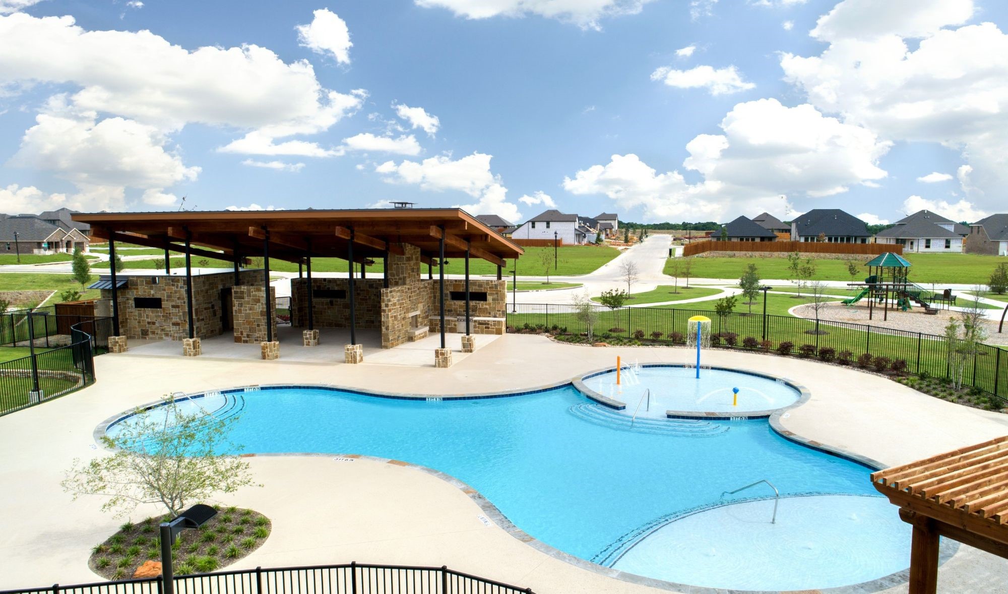 Property photo 01 of 625 Hidden Cove Drive, Princeton, TX 75407 | MLS #21198470
