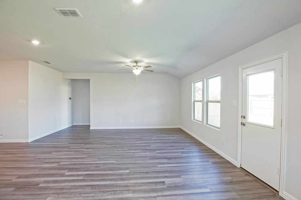 625 Hidden Cove Drive, Princeton, TX, 75407