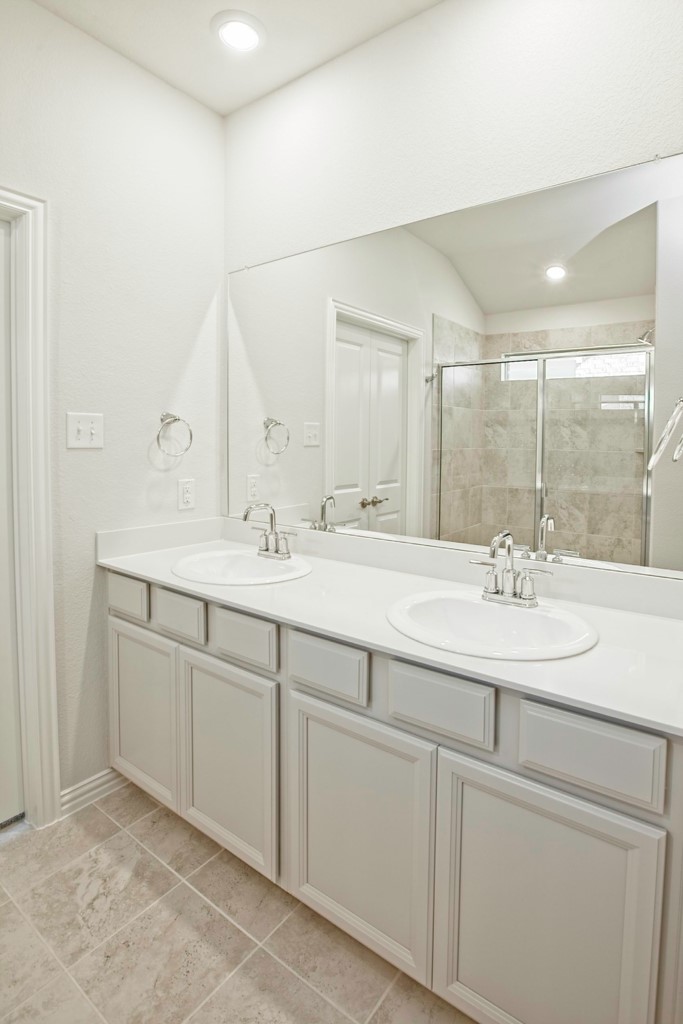 625 Hidden Cove Drive, Princeton, TX, 75407