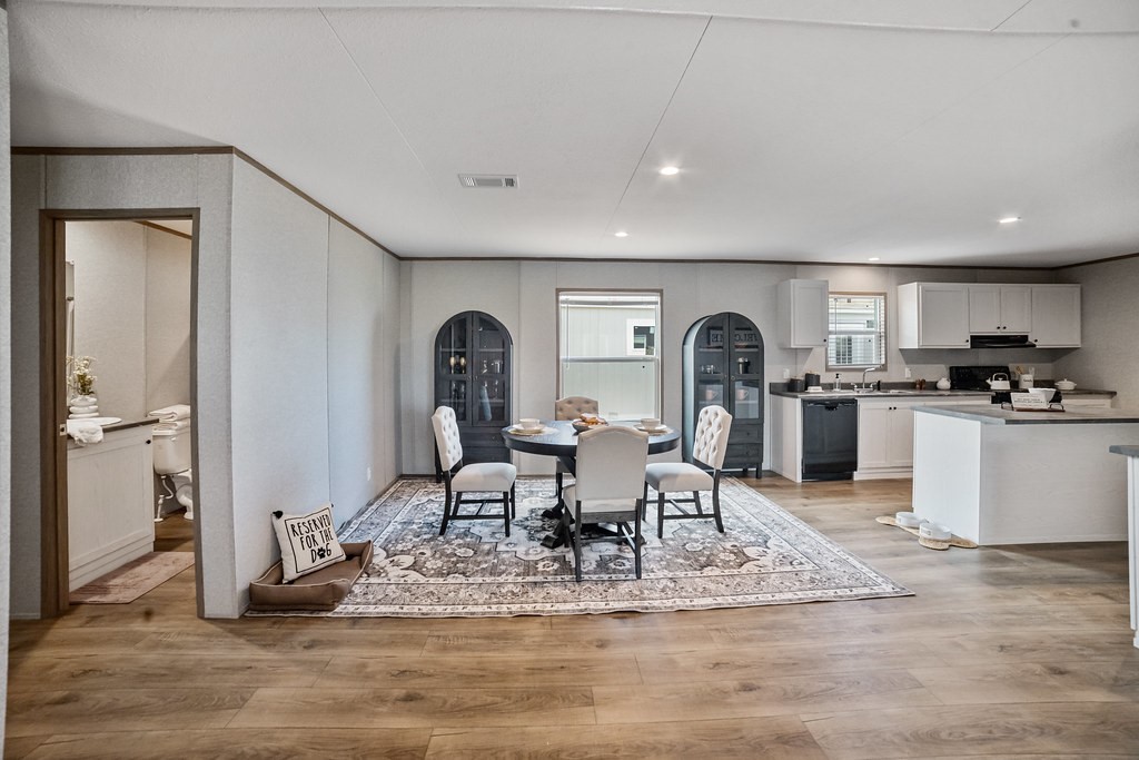 2004 Buffet Way, Poolville, TX, 76487