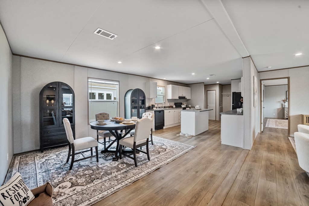 2004 Buffet Way, Poolville, TX, 76487