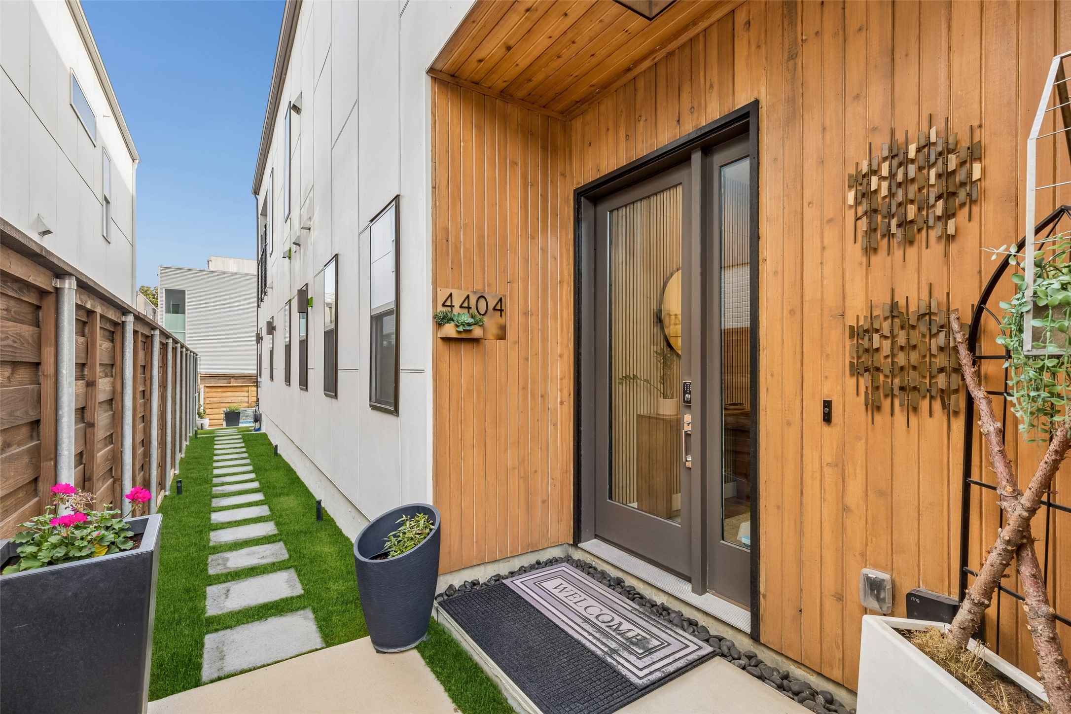 4404 Capitol Avenue, Dallas, TX, 75204