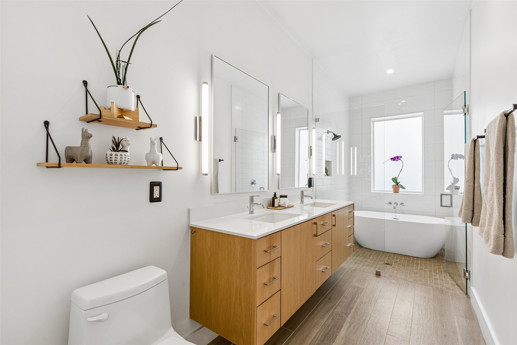 4404 Capitol Avenue, Dallas, TX, 75204