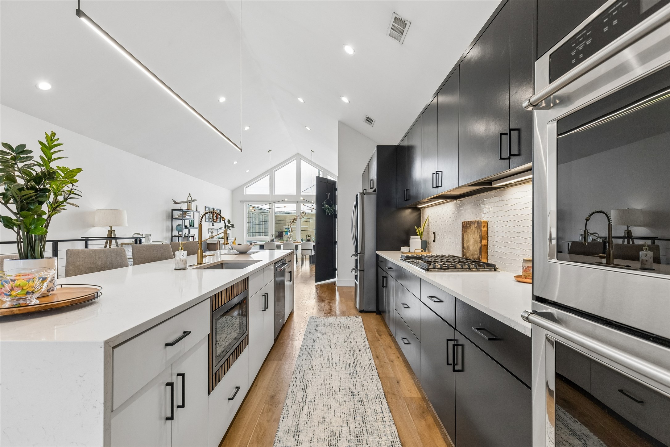 4404 Capitol Avenue, Dallas, TX, 75204