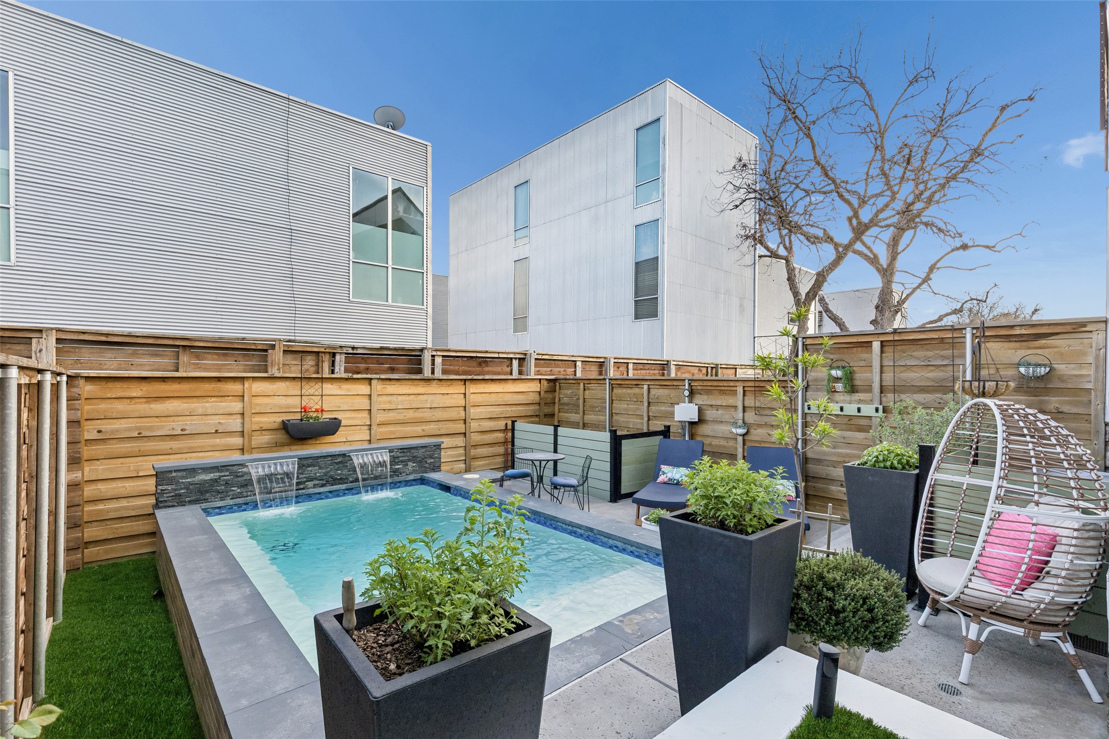 4404 Capitol Avenue, Dallas, TX, 75204