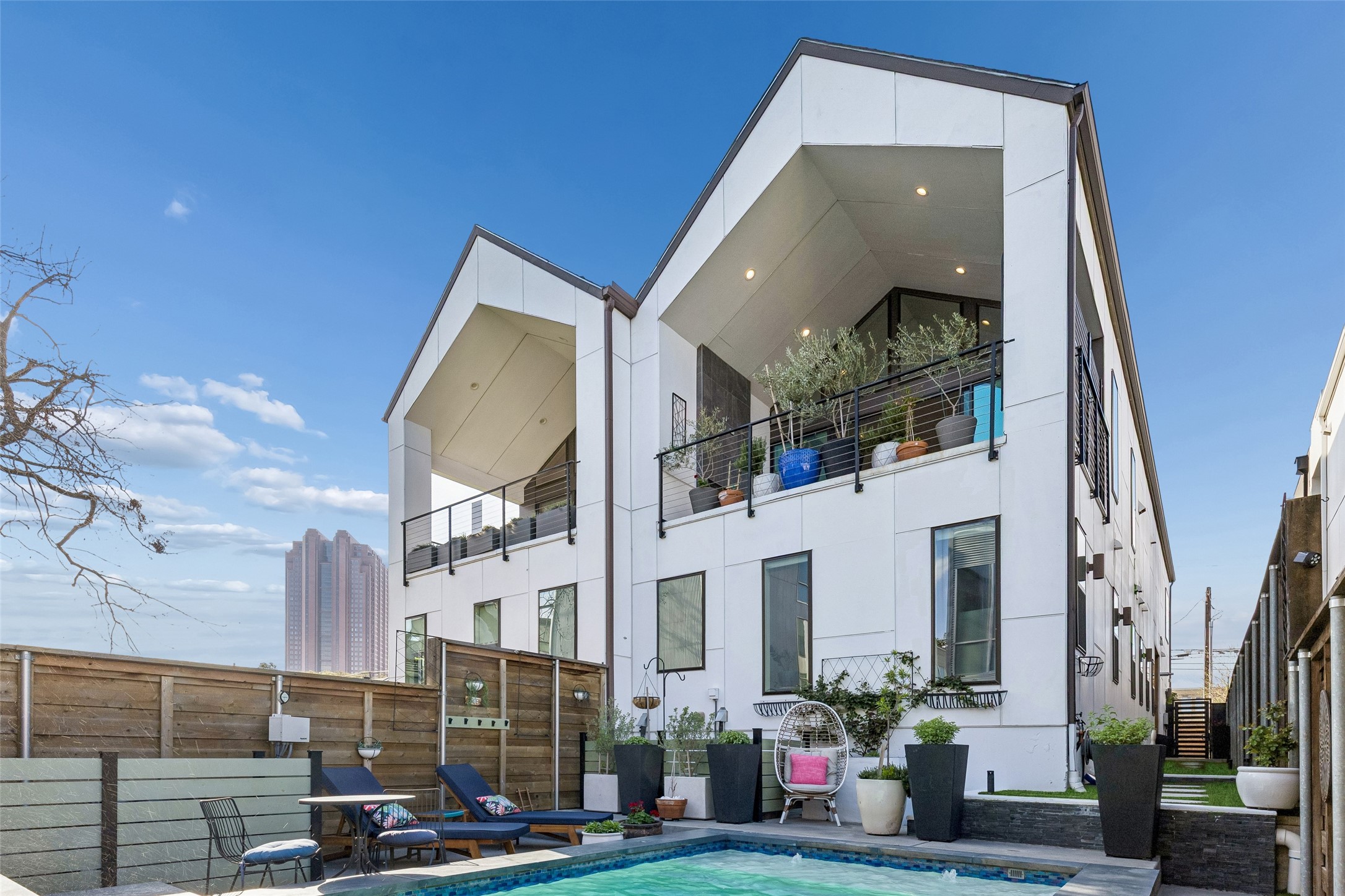 4404 Capitol Avenue, Dallas, TX, 75204