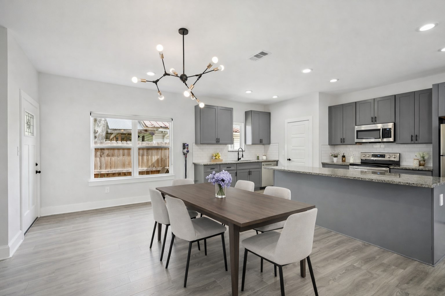 4415 Jamaica Street, Dallas, TX, 75210