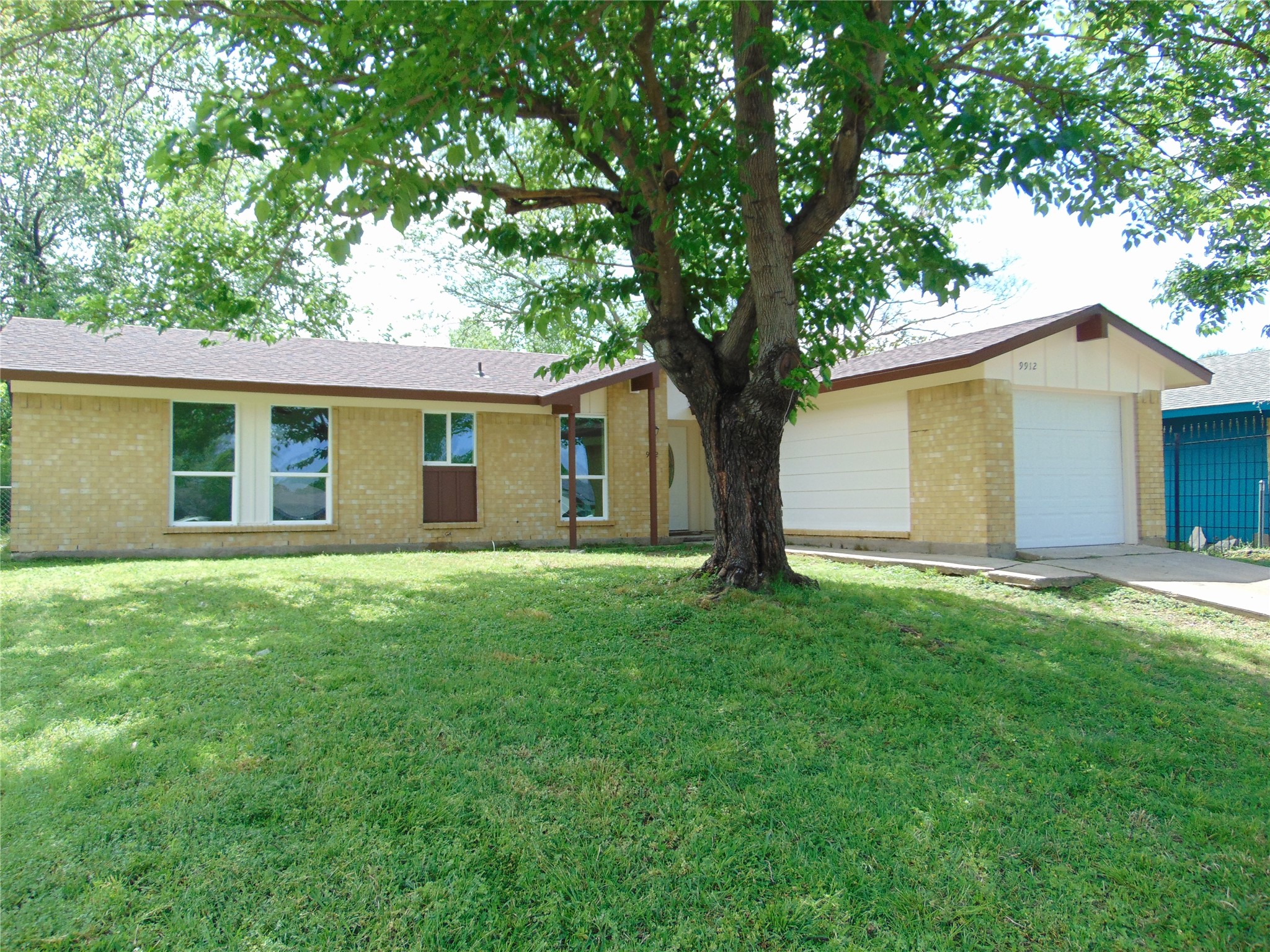 9912 Bluffcreek Drive, Dallas, TX, 75227