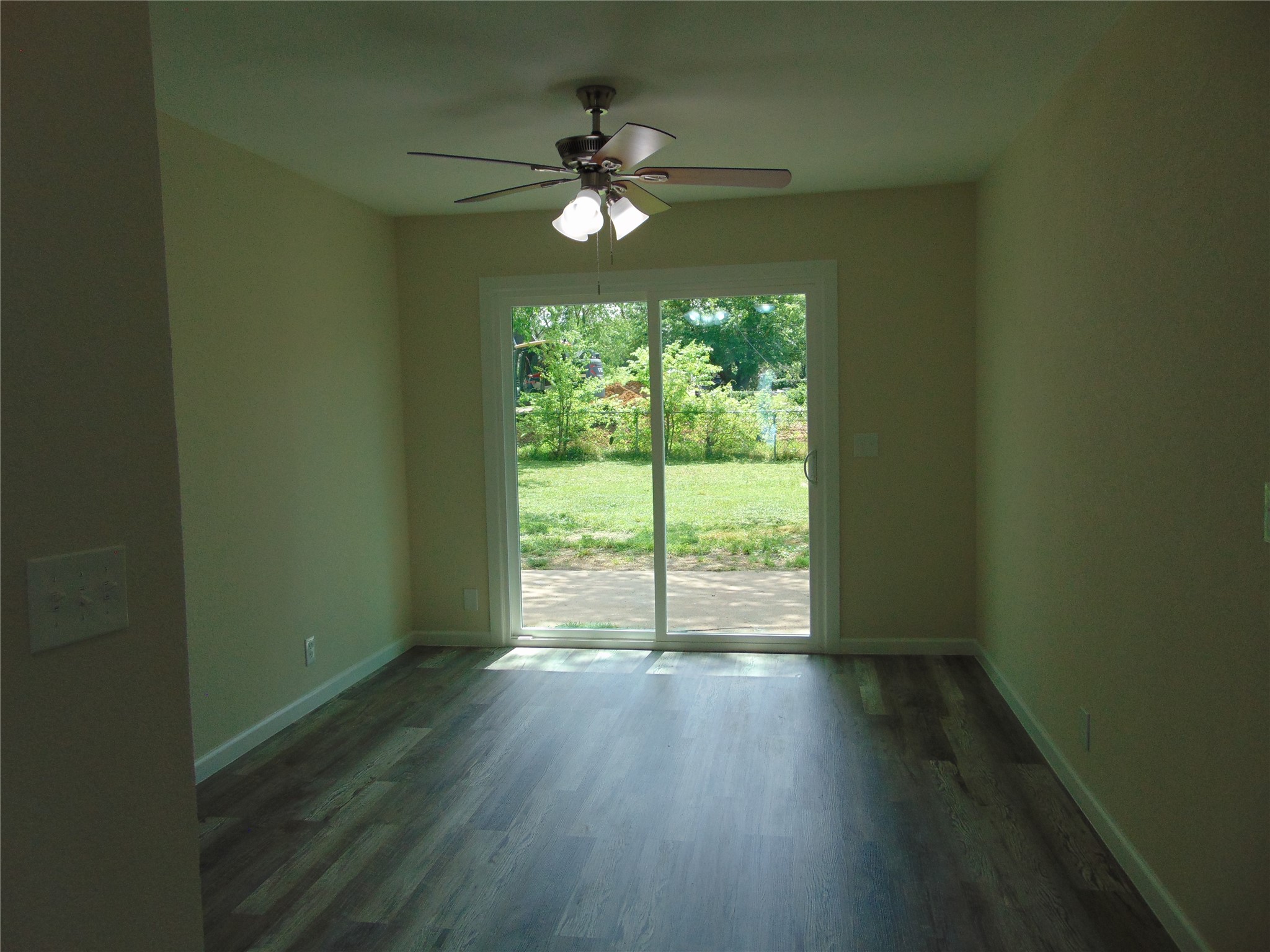 9912 Bluffcreek Drive, Dallas, TX, 75227