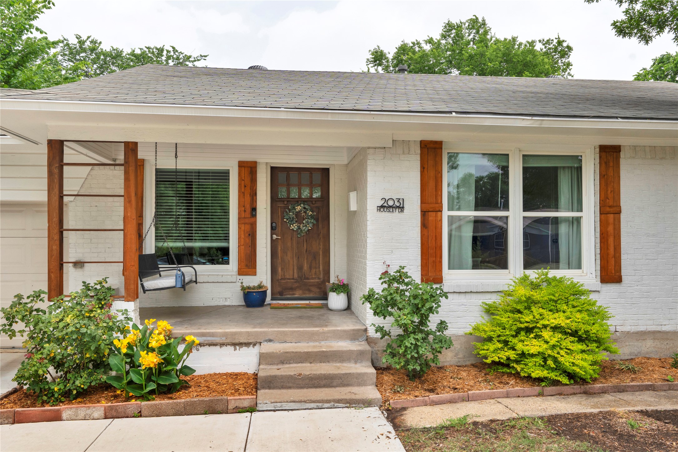2031 Housley Drive, Dallas, TX, 75228