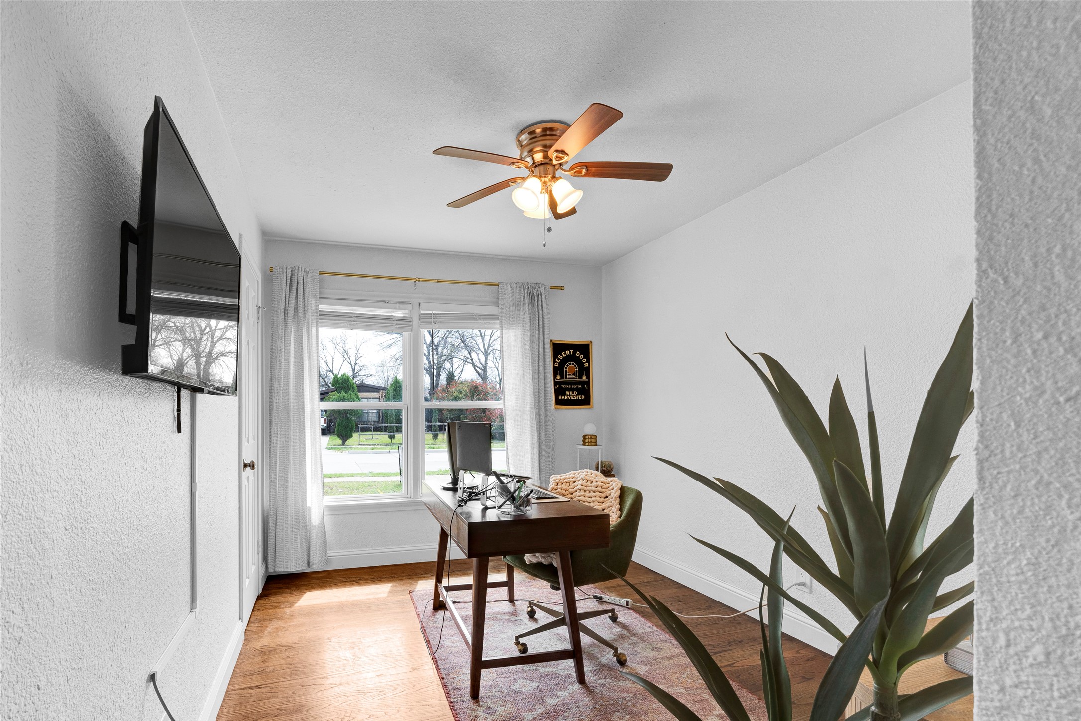 2031 Housley Drive, Dallas, TX, 75228