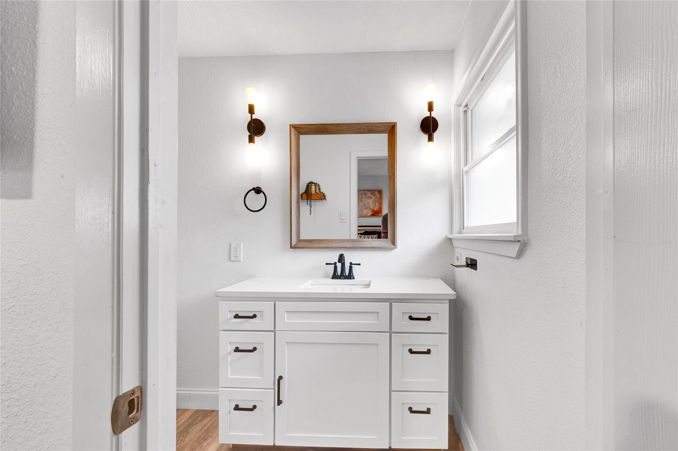 2031 Housley Drive, Dallas, TX, 75228