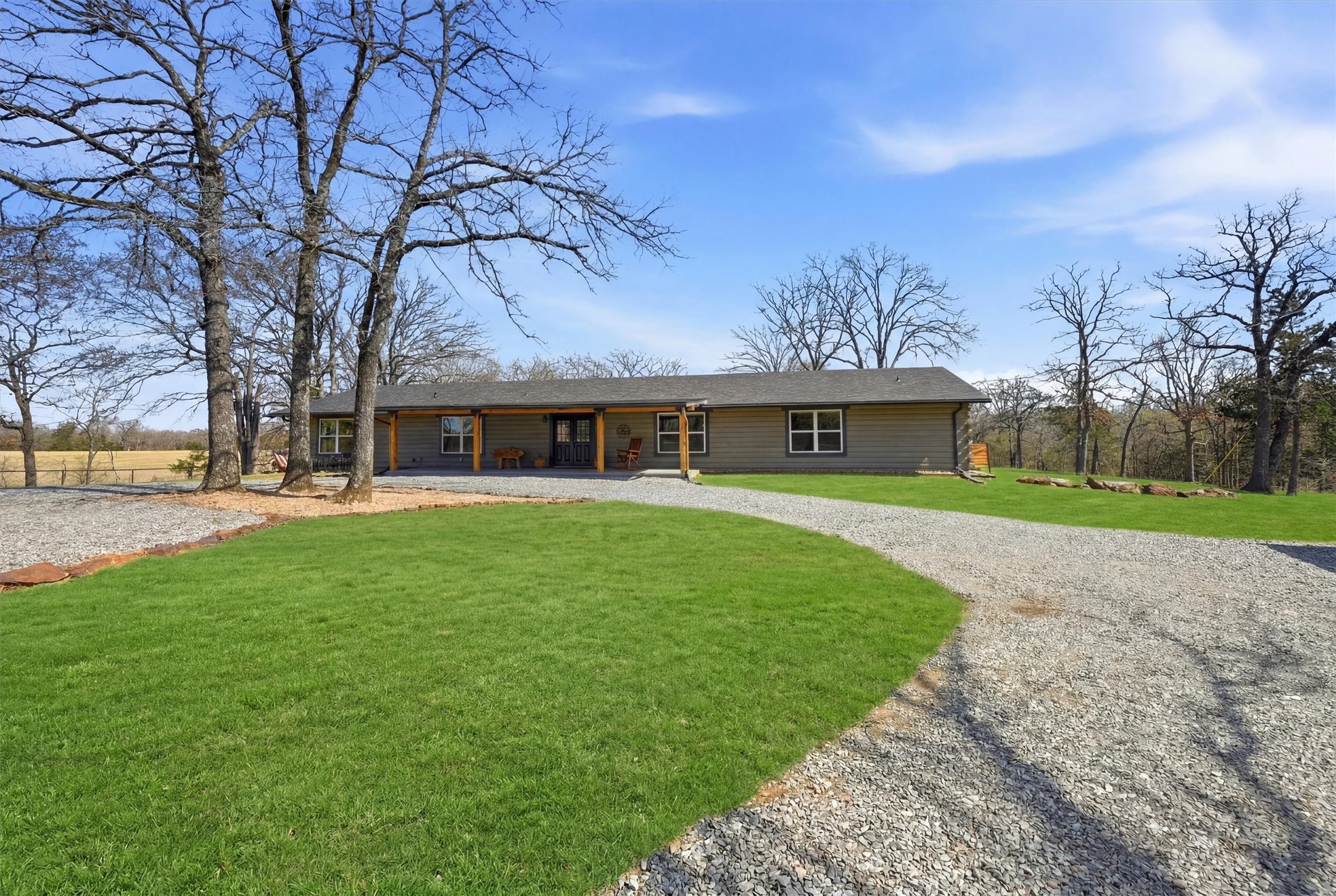 Property photo 03 of 230 Frosty Hollow Road, Denison, TX 75021 | MLS #21198915