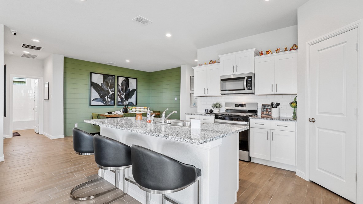 4320 VALLEY BROOK Drive, Fort Worth, TX, 76036