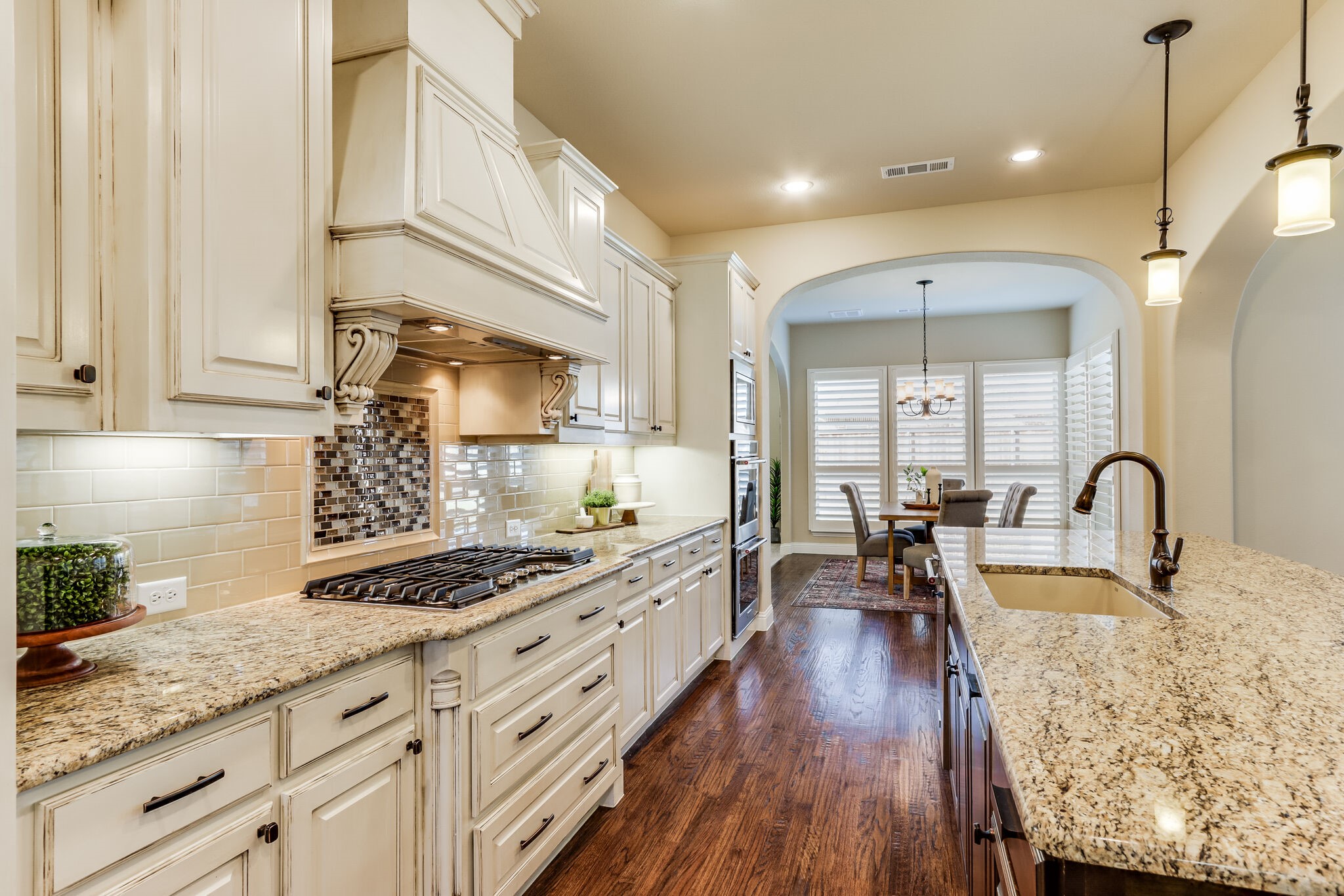 Property photo 04 of 12883 Possum Kingdom Drive, Frisco, TX 75033 | MLS #21199440