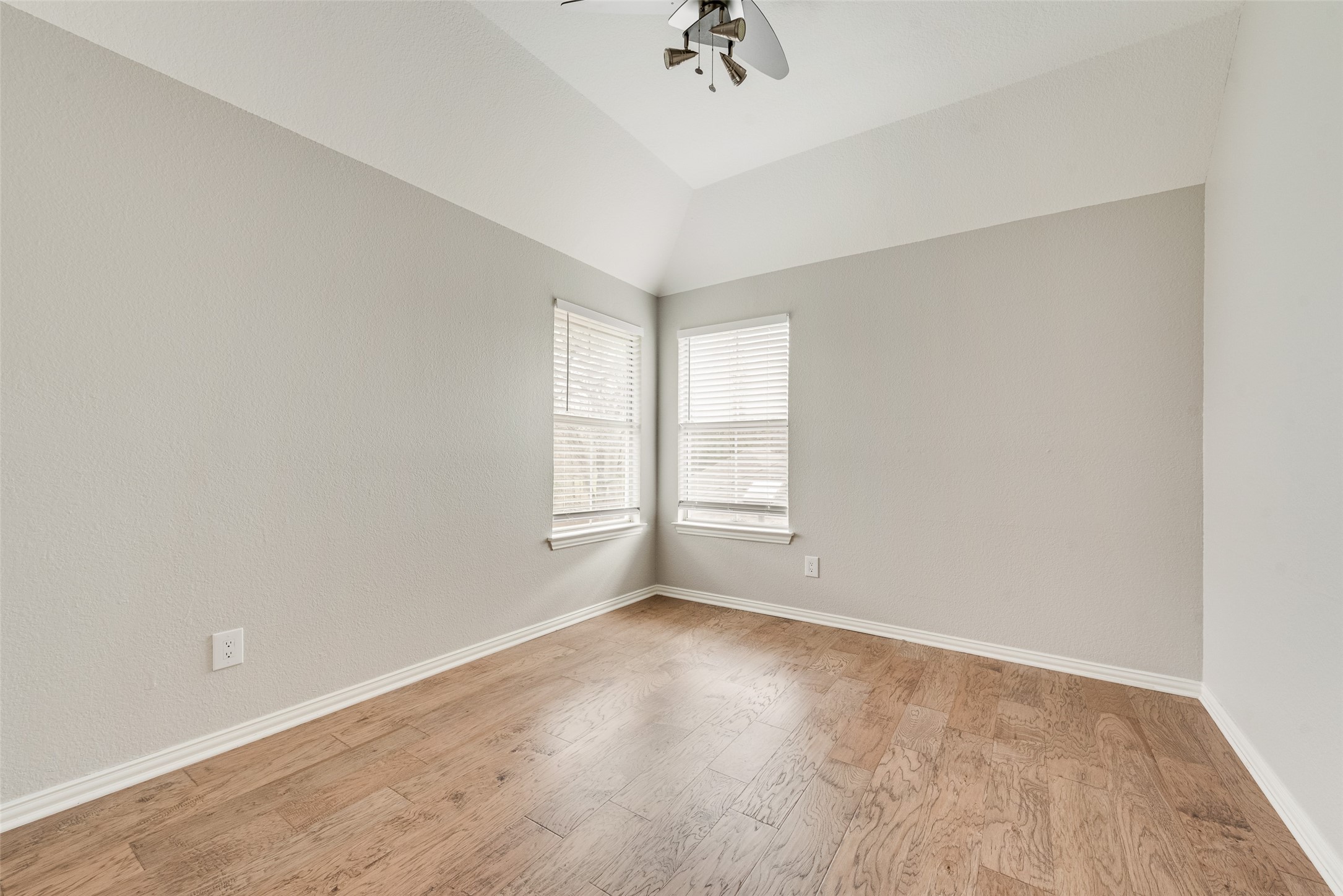 939 Midland Creek Drive, Southlake, TX, 76092