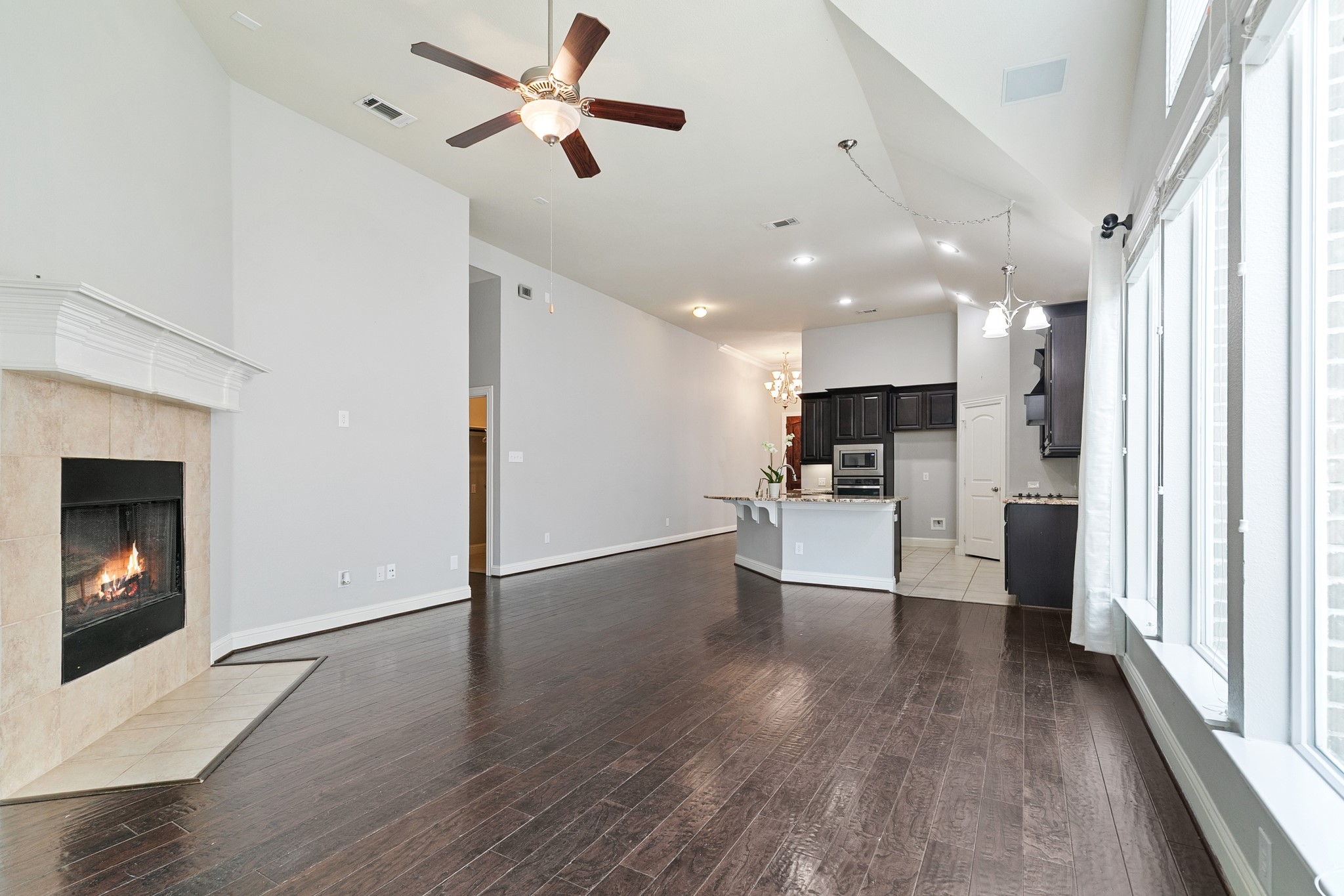 909 Auburn Court, Savannah, TX, 76227