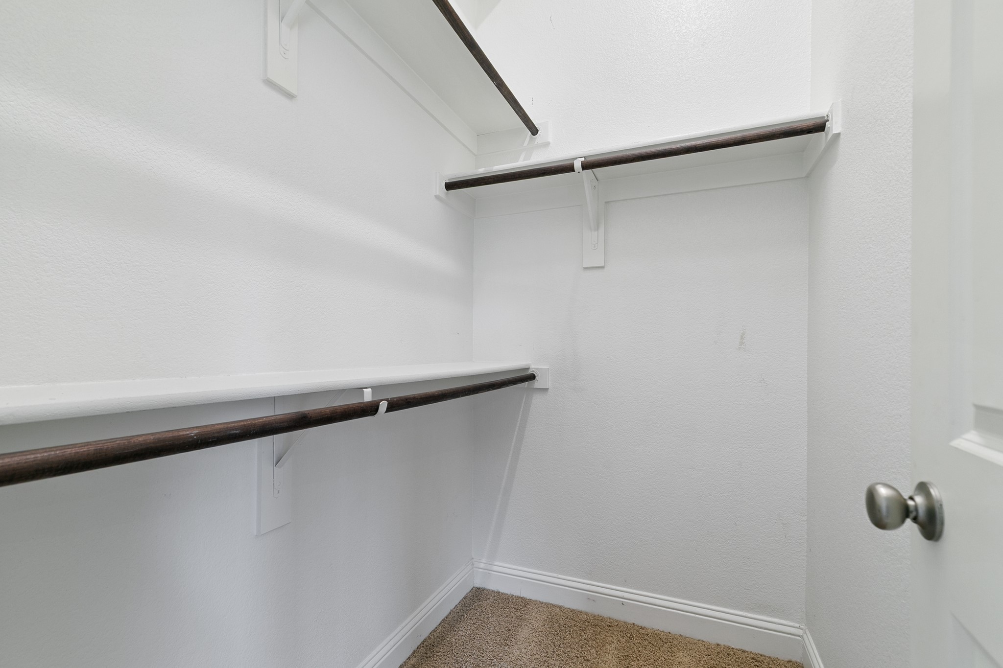 909 Auburn Court, Savannah, TX, 76227