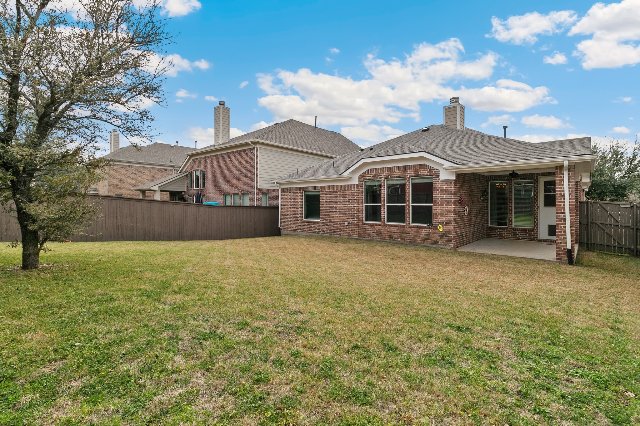 909 Auburn Court, Savannah, TX, 76227