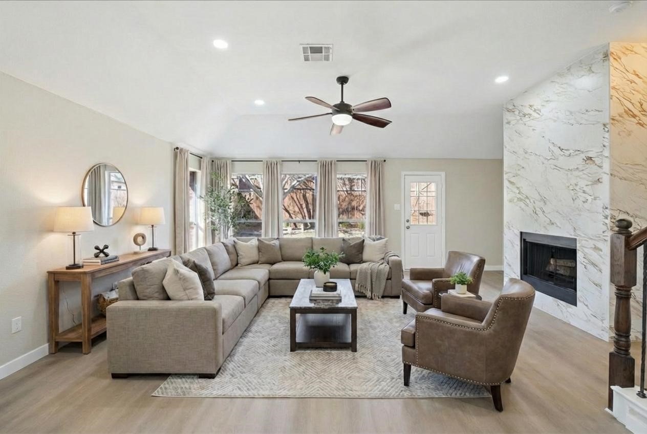 Property photo 02 of 8120 Rancho De La Osa Trail, Mckinney, TX 75070 | MLS #21200080