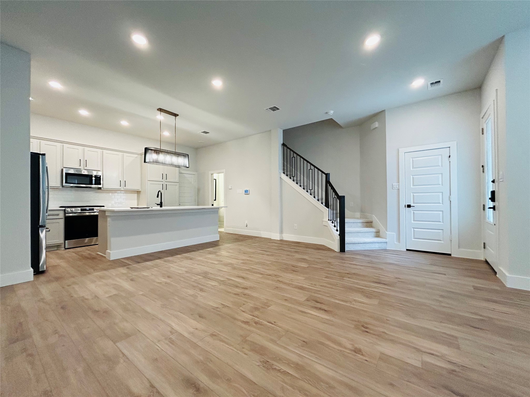 564 Mission Trail UNIT&nbsp;B4, Arlington, TX, 76010