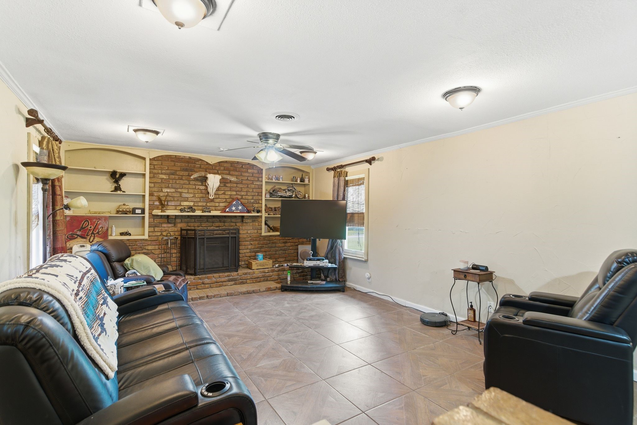 1211 Longneck Road, Princeton, TX, 75407
