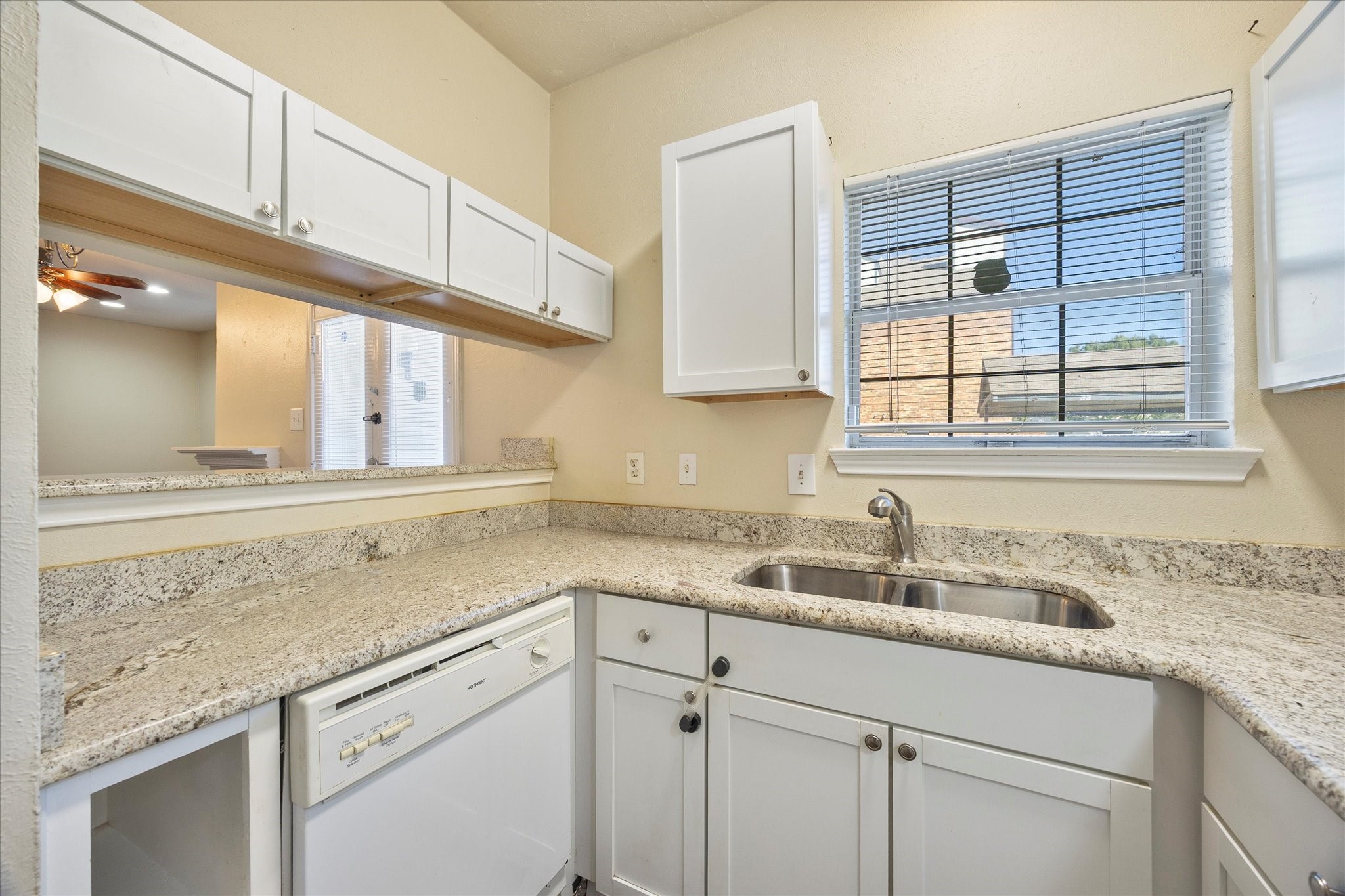 4422 Point Boulevard UNIT&nbsp;110, Garland, TX, 75043