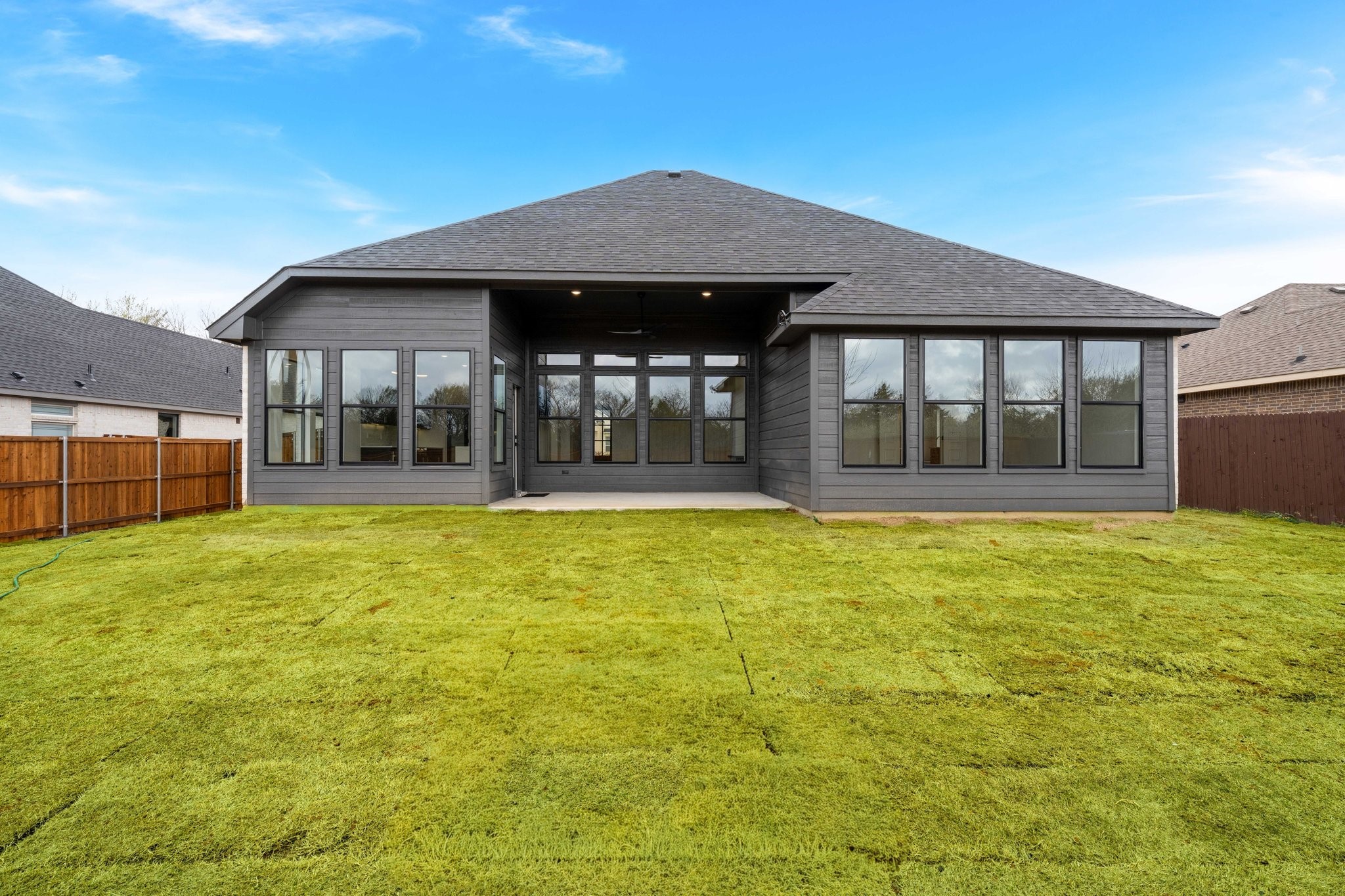 598 E Woodell Drive, Glenn Heights, TX, 75154