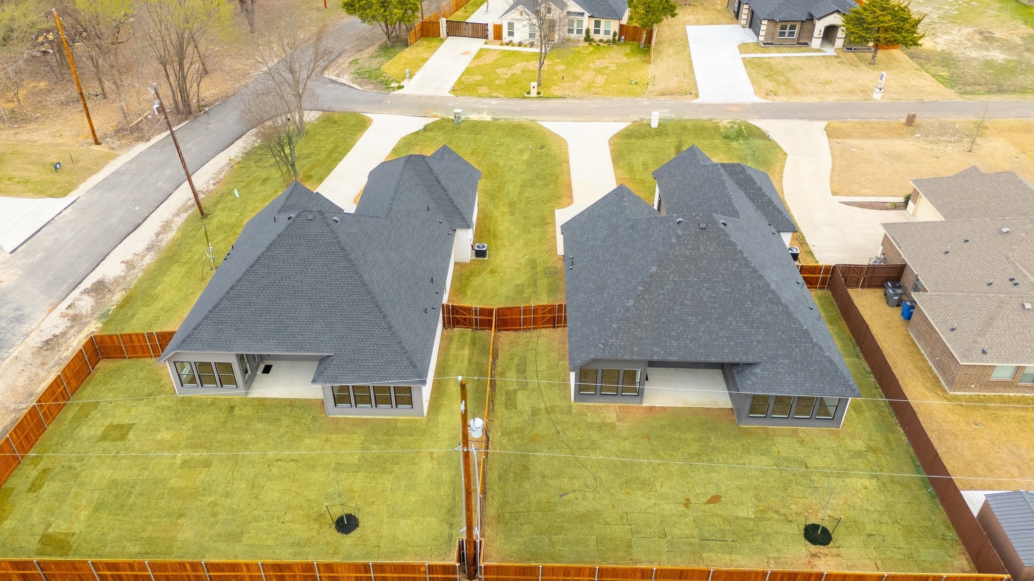 598 E Woodell Drive, Glenn Heights, TX, 75154