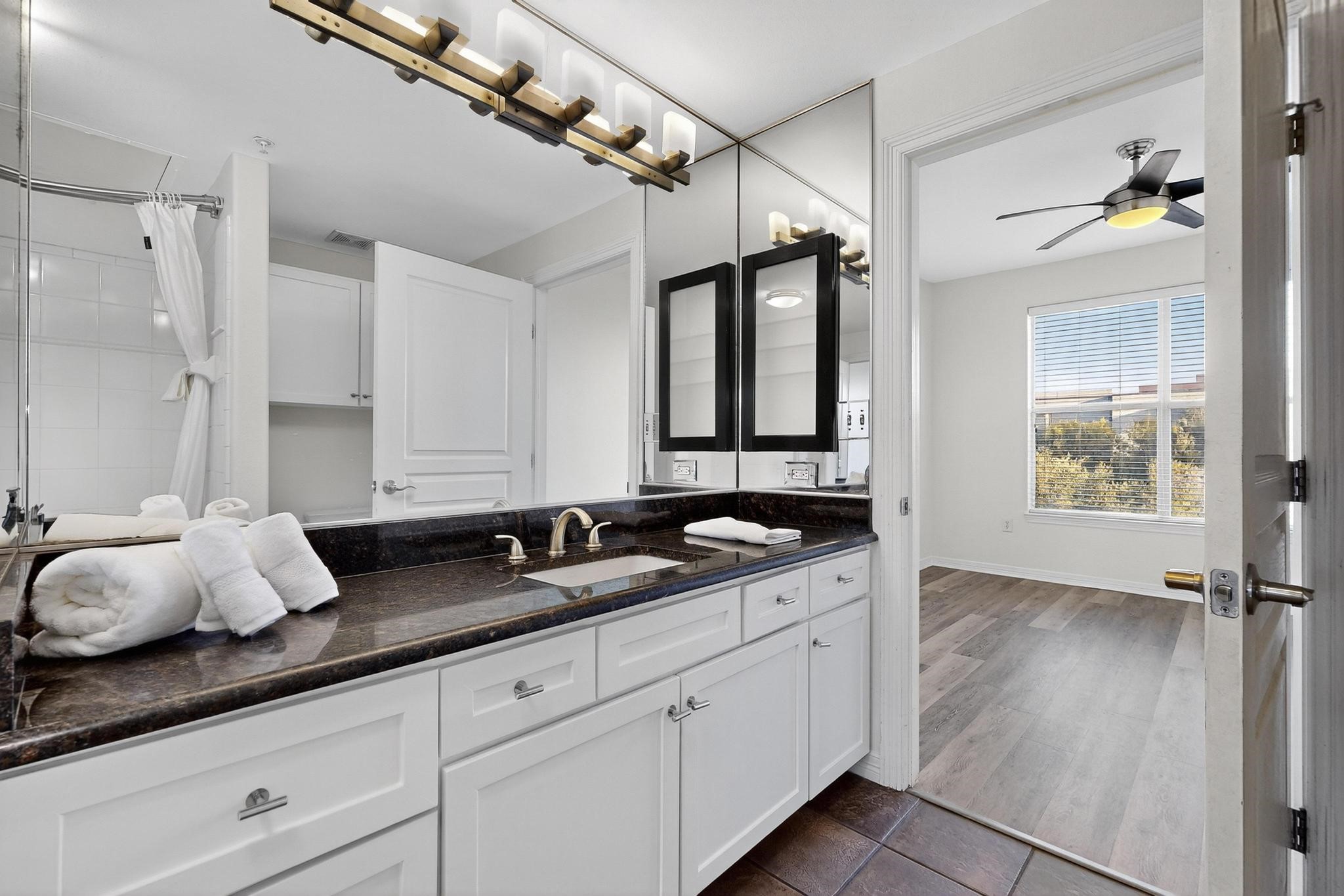 330 E Las Colinas Boulevard UNIT&nbsp;418, Irving, TX, 75039