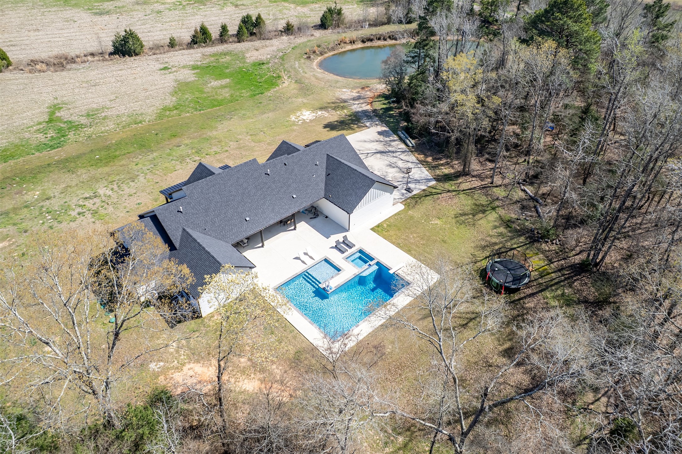 192 Cr 4707, Troup, TX, 75789