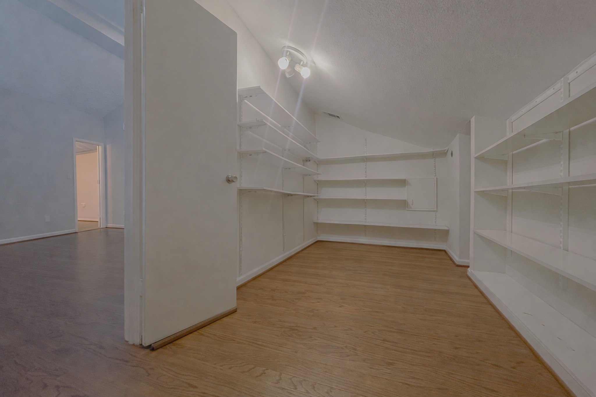 9609 Orchard Hill, Dallas, TX, 75243