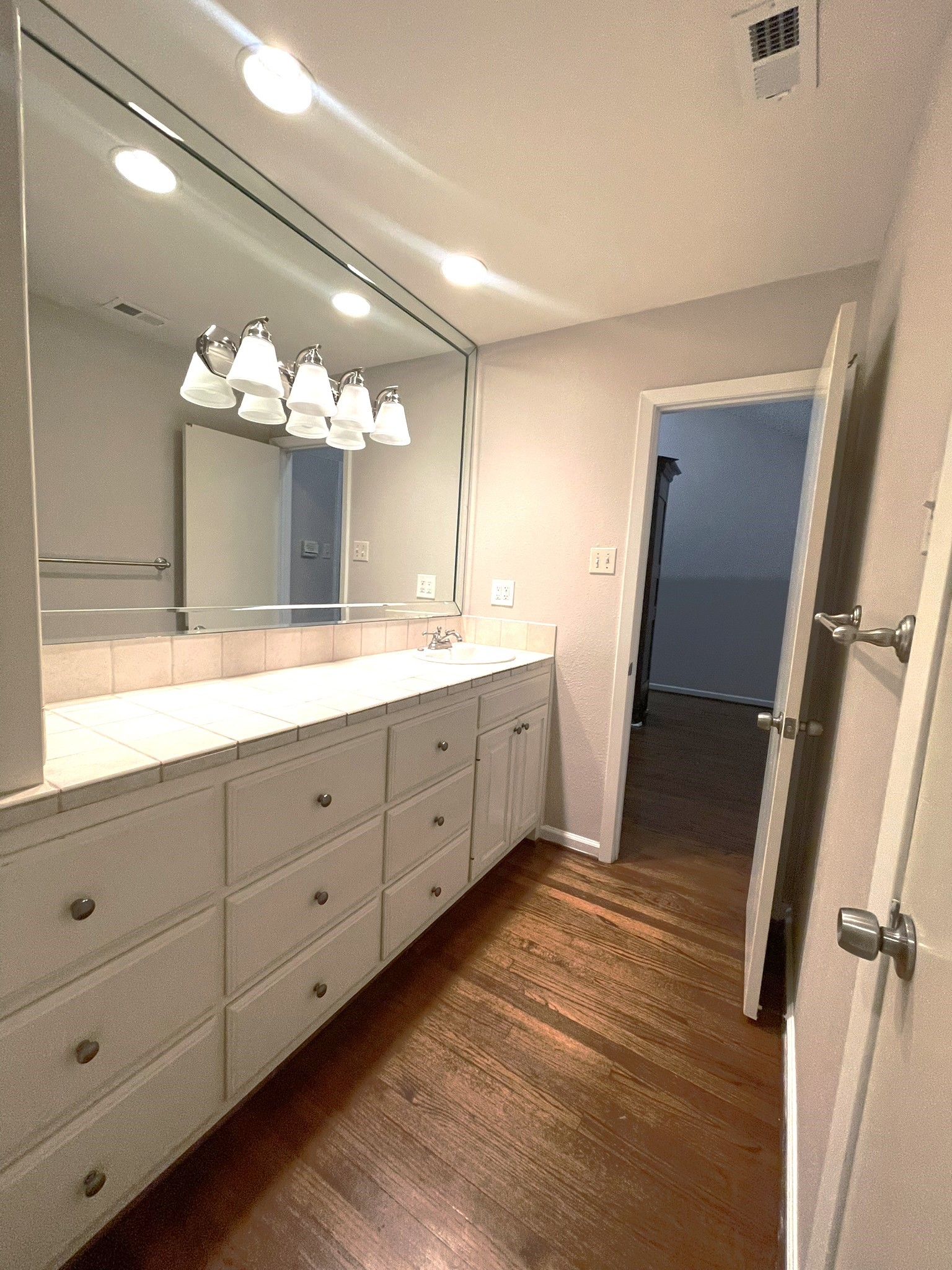 9609 Orchard Hill, Dallas, TX, 75243