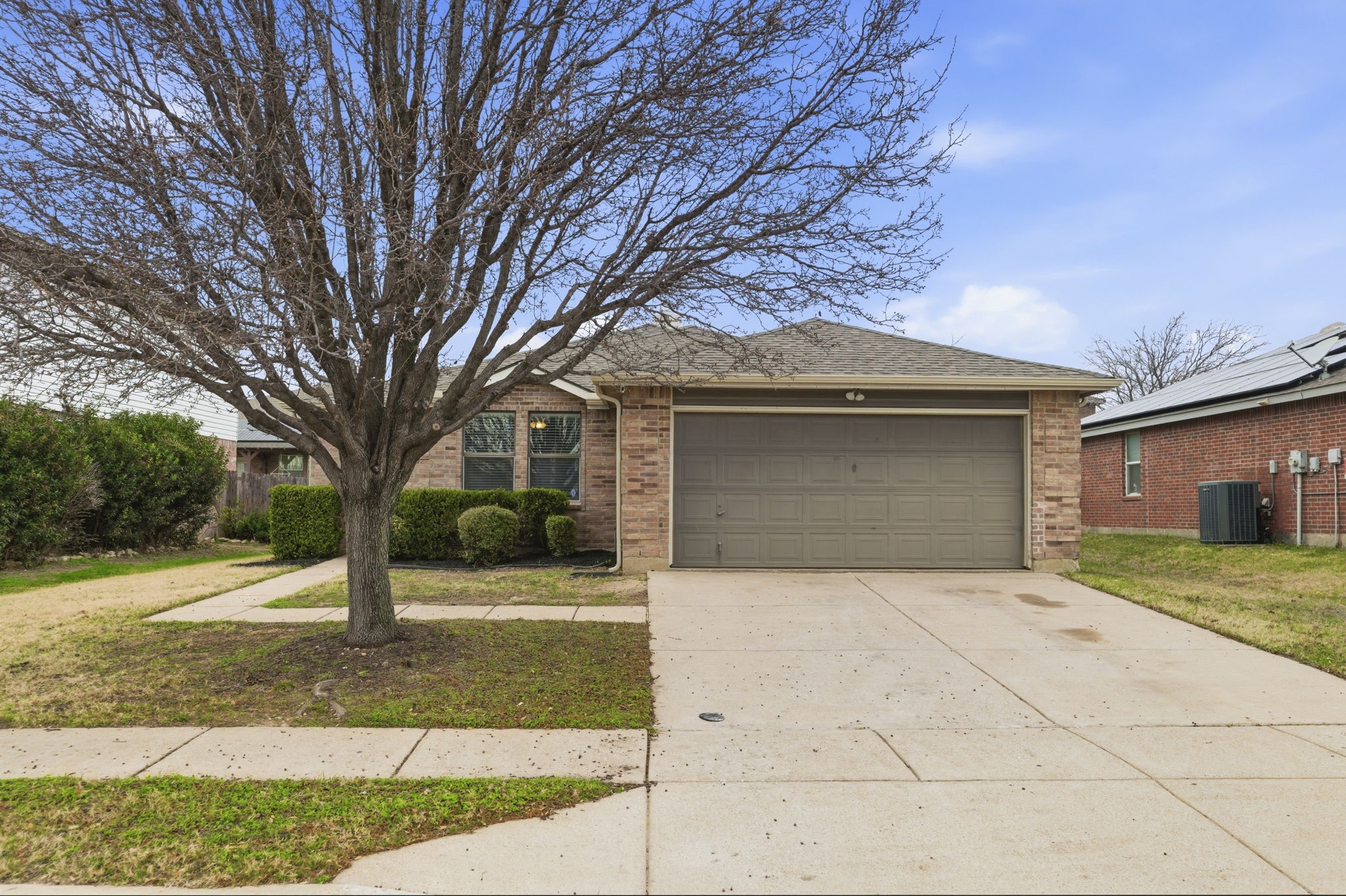 Property photo 01 of 5213 Rugged Avenue Fort, Worth, TX 76179 | MLS #21201328
