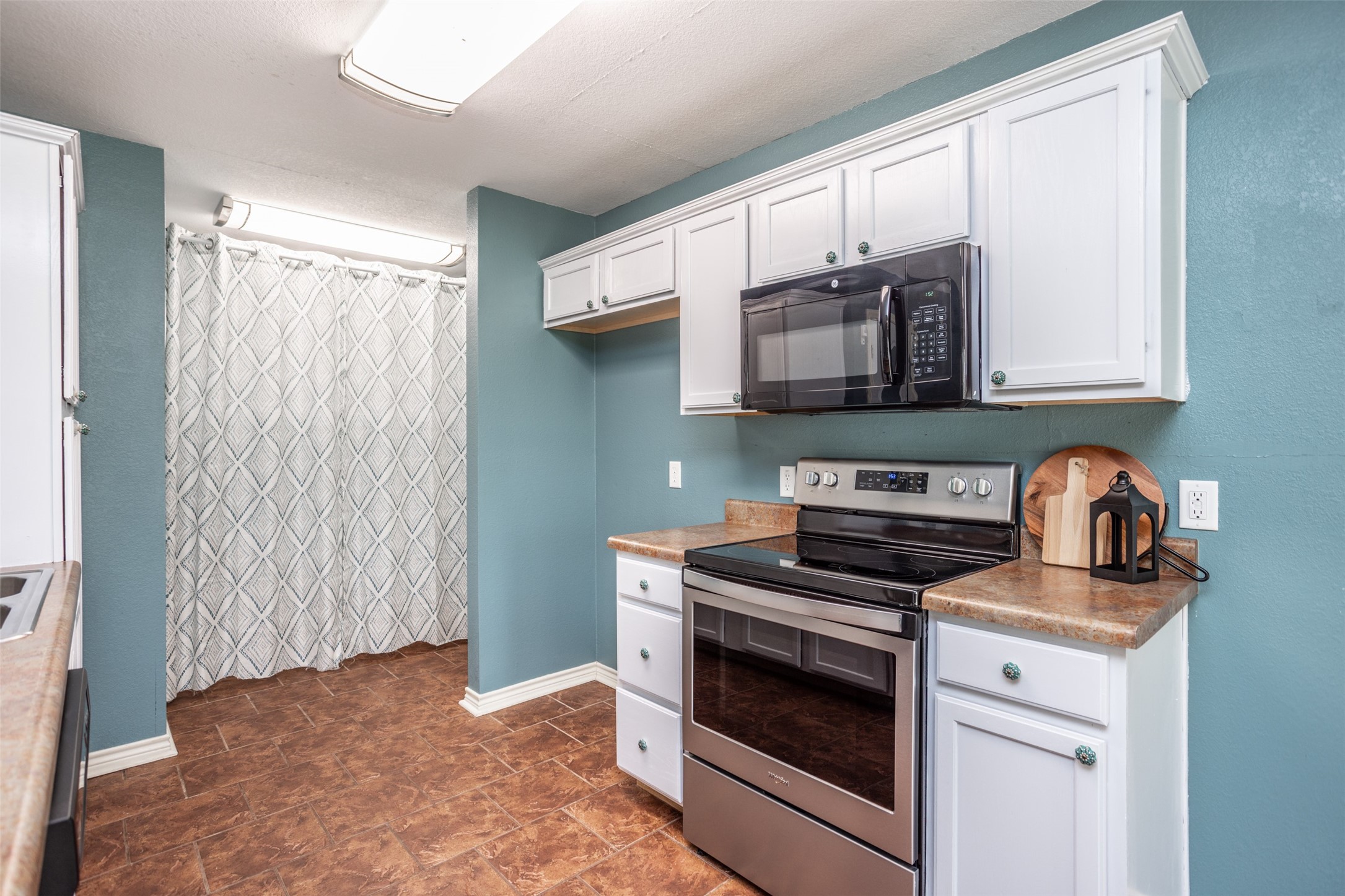 602 N Jordan Street, Whitesboro, TX, 76273