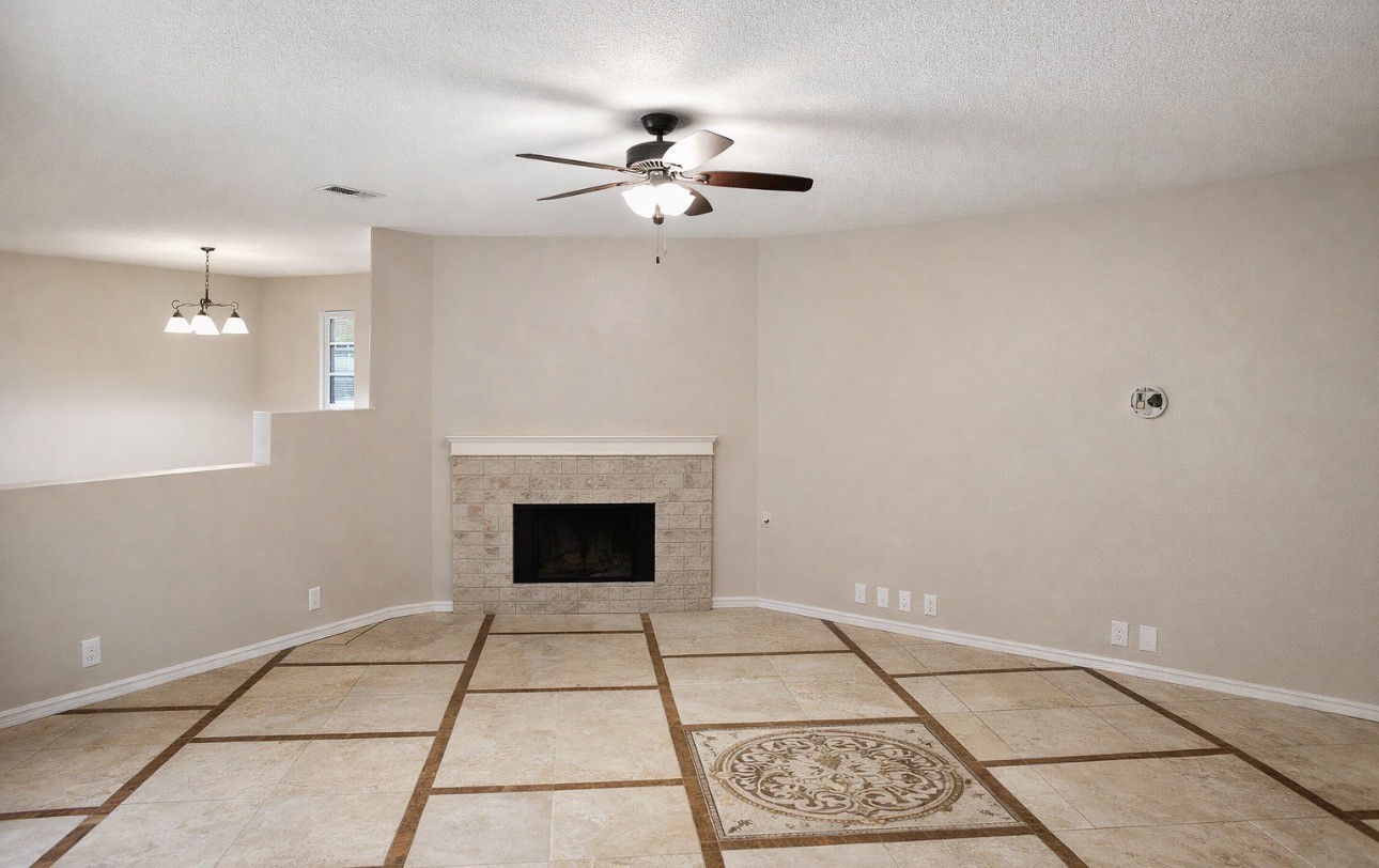 7022 Lanyon Drive, Dallas, TX, 75227