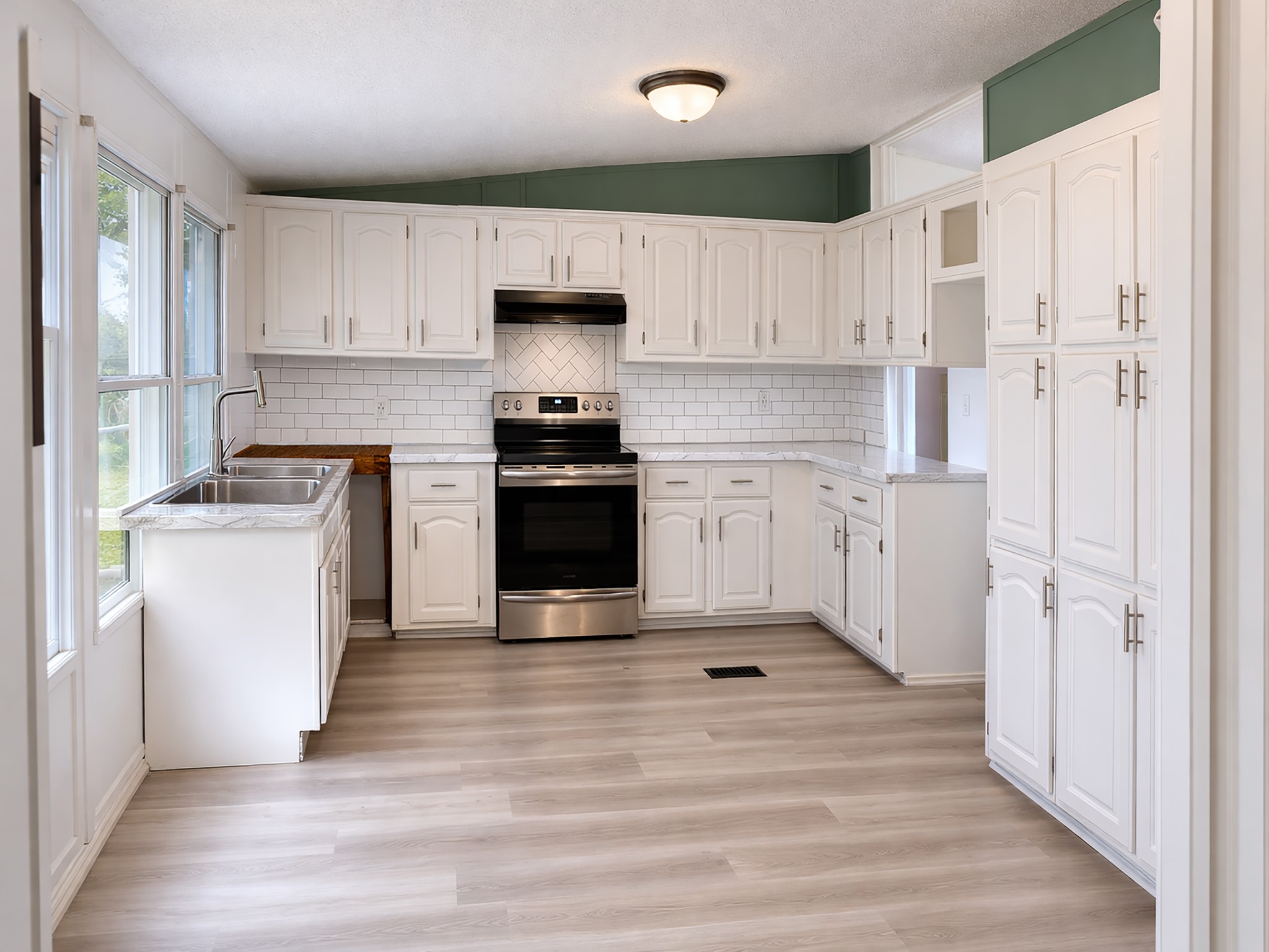 1066 Brockwood Lane, Crandall, TX, 75114