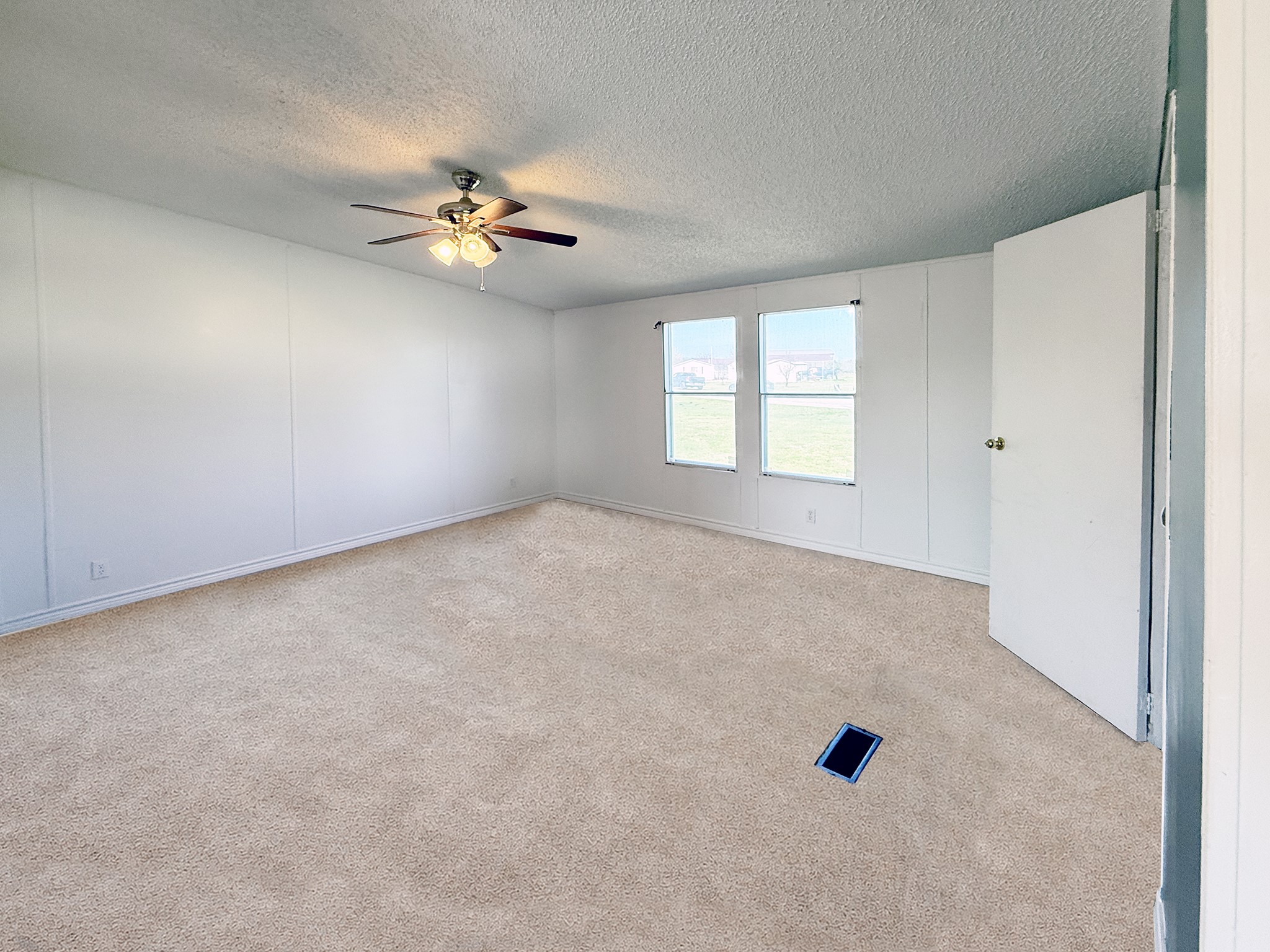 1066 Brockwood Lane, Crandall, TX, 75114